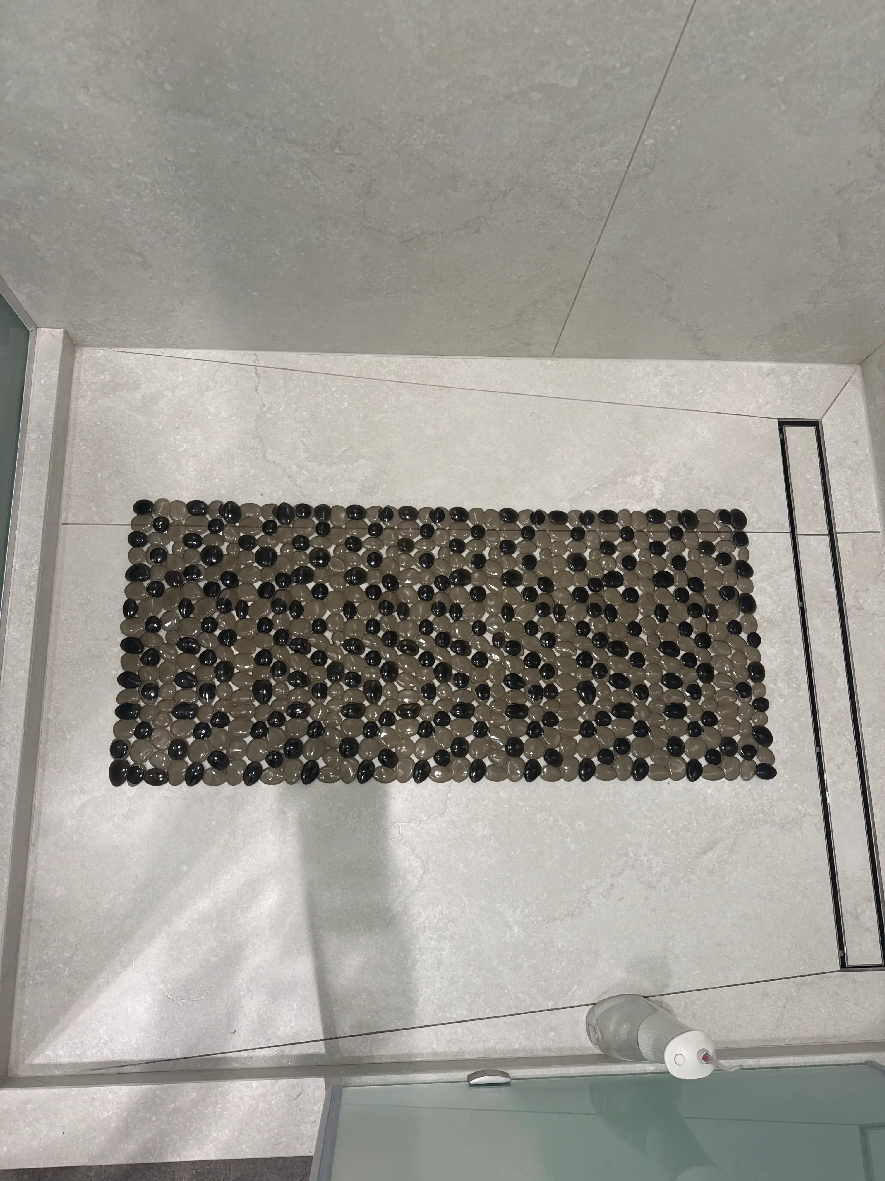 Vanna va dush uchun rezina gilamchalar, massaj effekti va so‘rg‘ich bilan, 100 x 40 sm