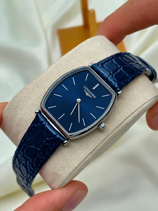 Longines erkaklar qo‘l soati, klassik dizaynli, kvars mexanizmli, charm tasmali