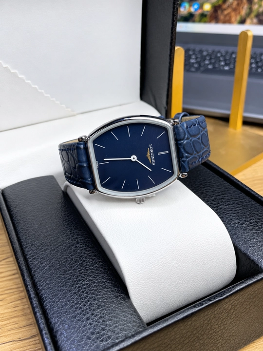 Longines erkaklar qo‘l soati, klassik dizaynli, kvars mexanizmli, charm tasmali