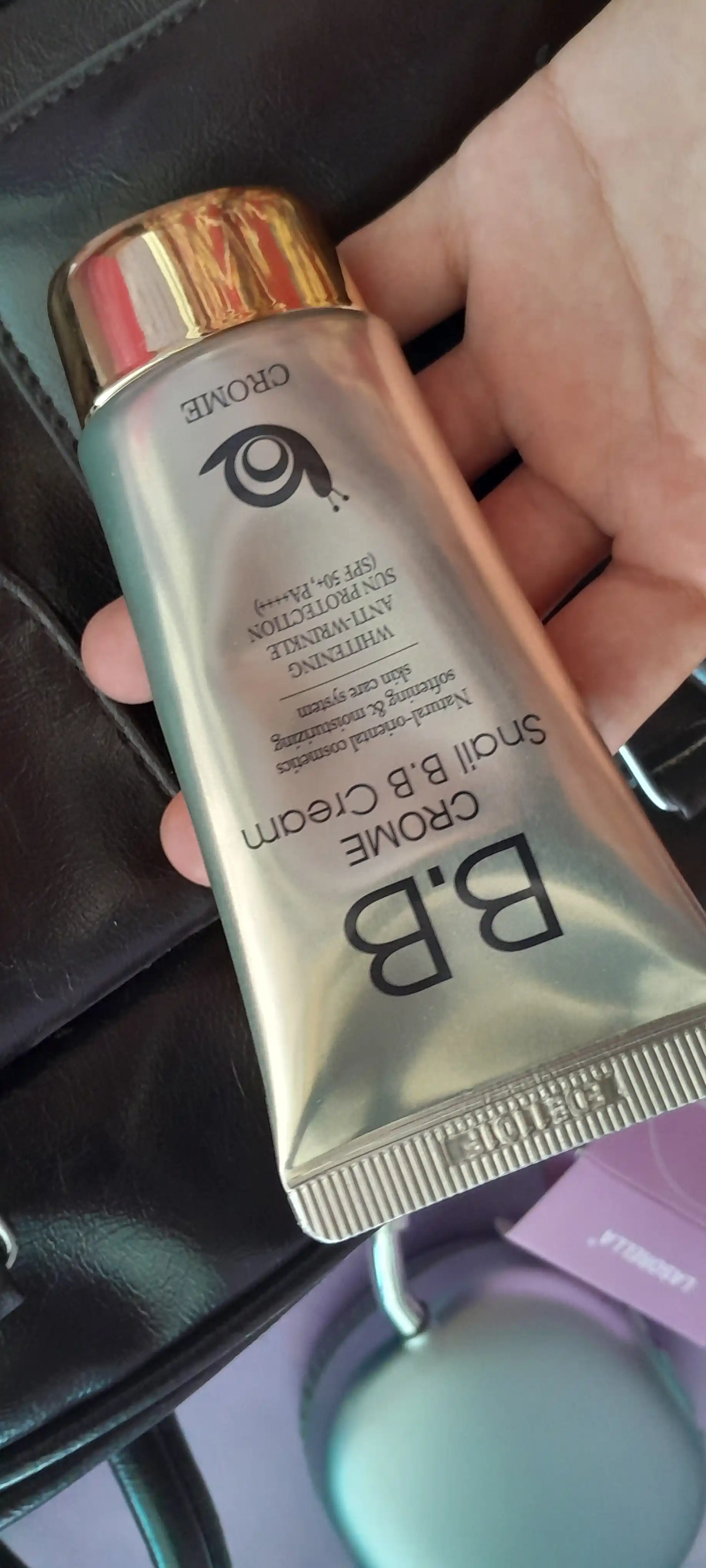 CROME SNAIL BB krem SPF 50, с муцином улитки, отбеливающий тональный крем