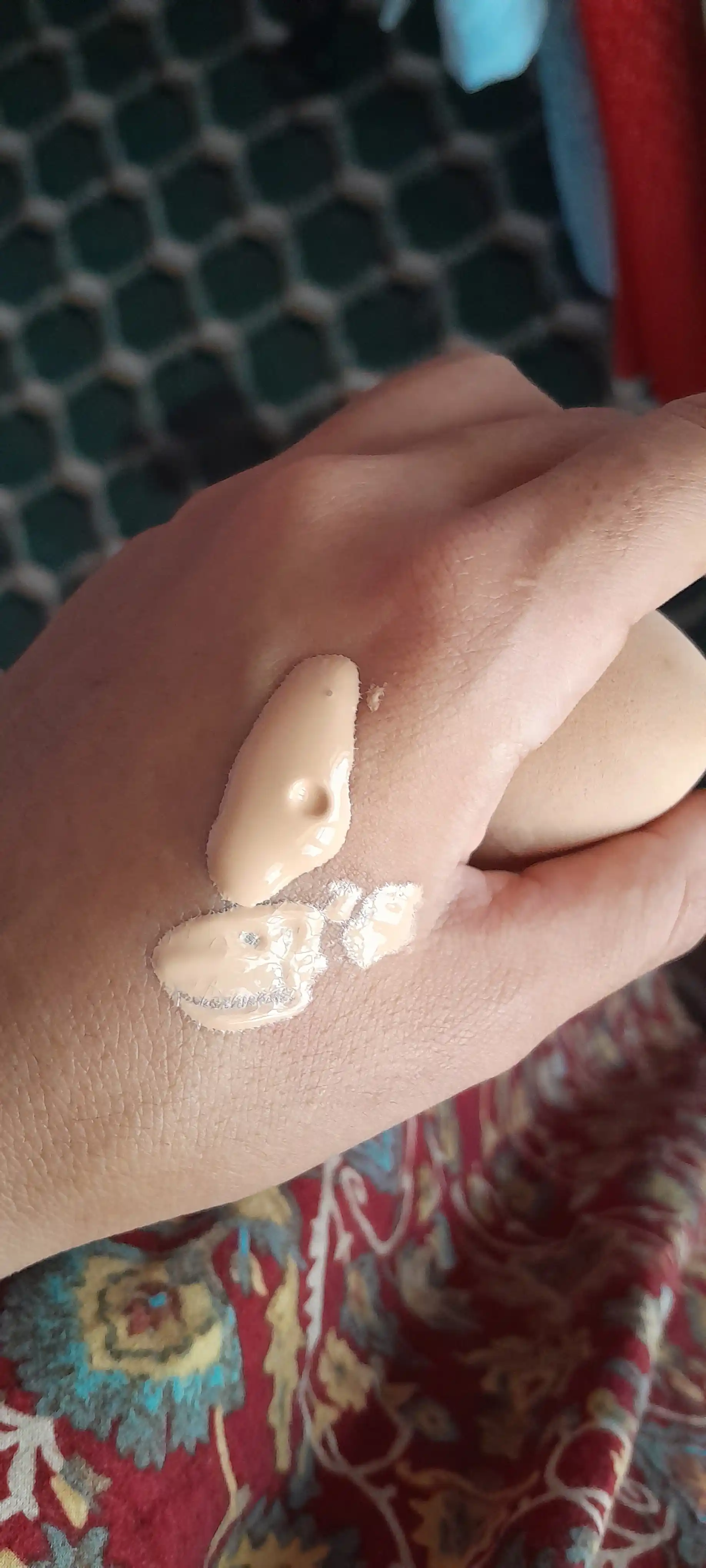 CROME SNAIL BB krem SPF 50, с муцином улитки, отбеливающий тональный крем