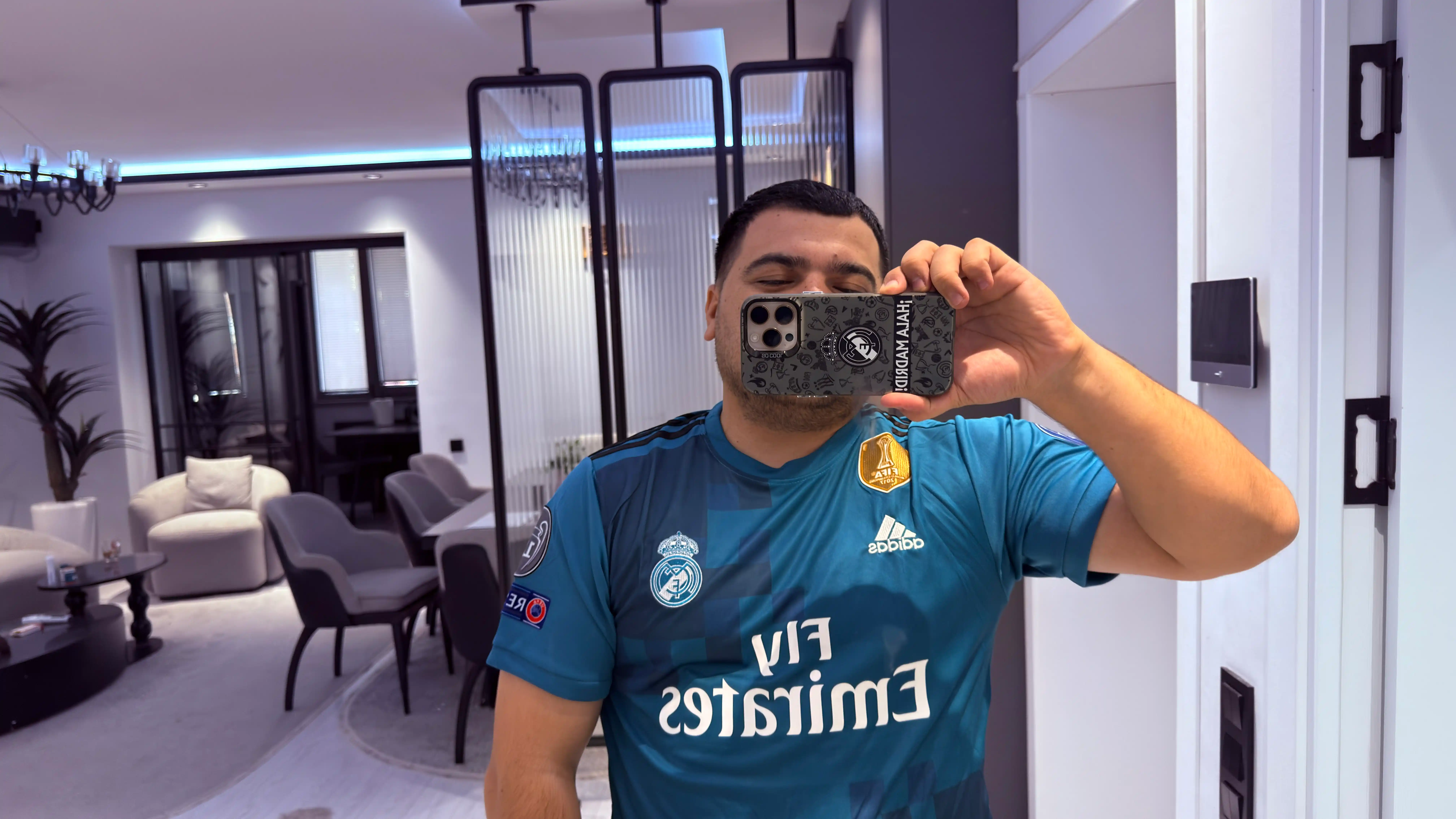 Realmadrid futbol forma retro va yangi mavsum