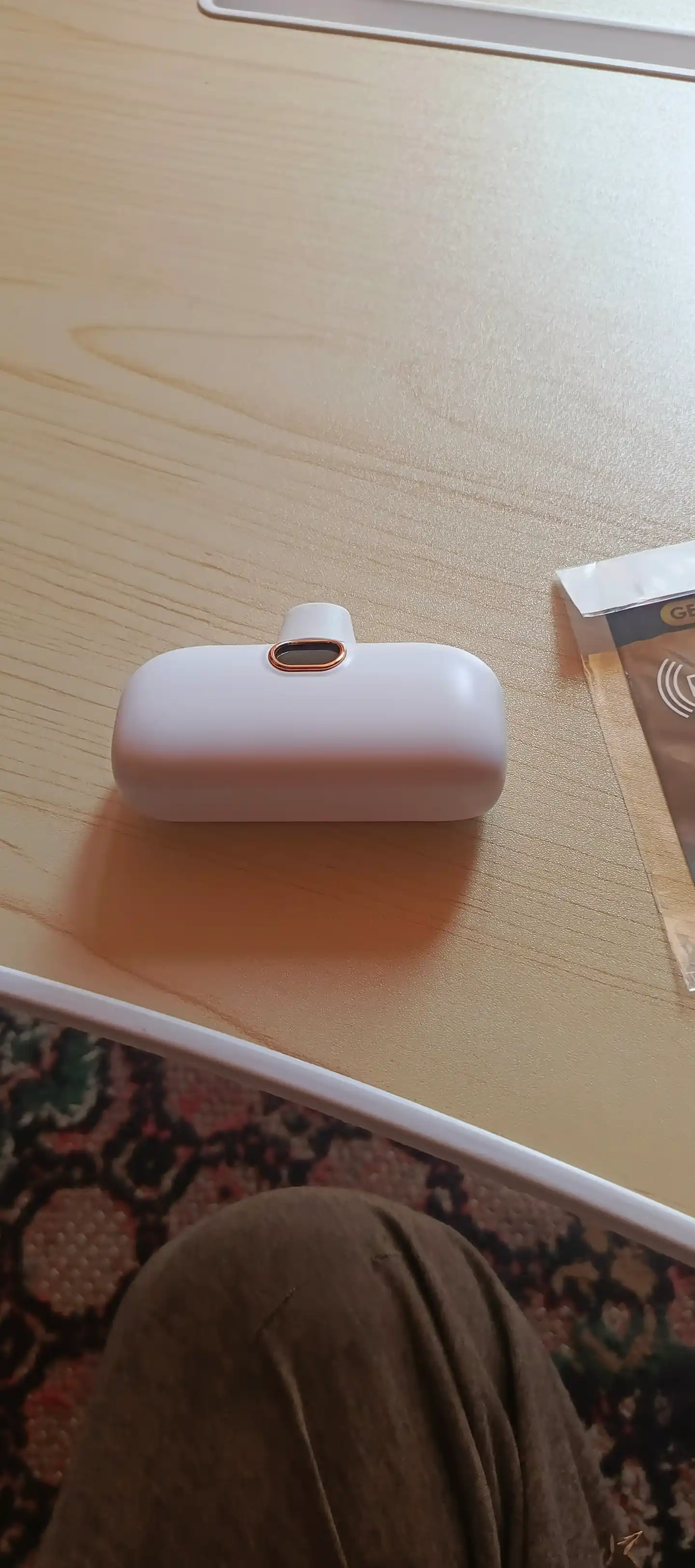 Повербанк с кабелем и без кабеля, быстрая зарядка 22.5W, ёмкость 5000 mAh, разъём Type-C