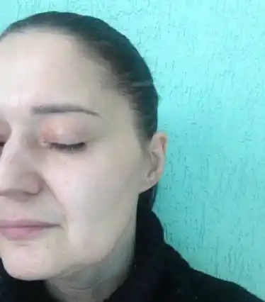 Антивозрастной BB-крем с муцином улитки и морским коллагеном Ekel Snail Gold SPF50+