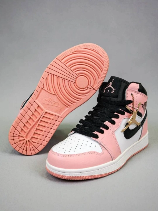 NIKE SB DUNK LOW va AIR JORDAN krossovkalari, 36-45 o‘lchamlarda, yoz va kuz uchun