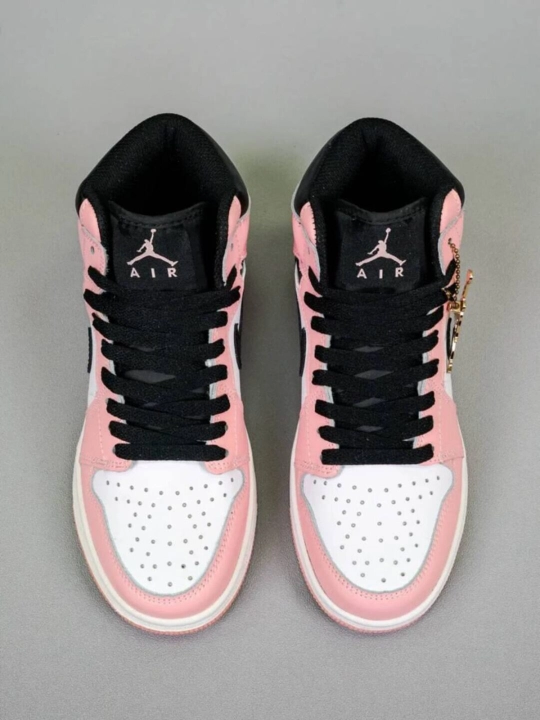 NIKE SB DUNK LOW va AIR JORDAN krossovkalari, 36-45 o‘lchamlarda, yoz va kuz uchun