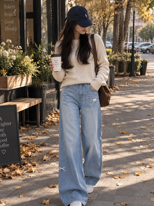 Ayollar uchun bantikli keng jinsi shim