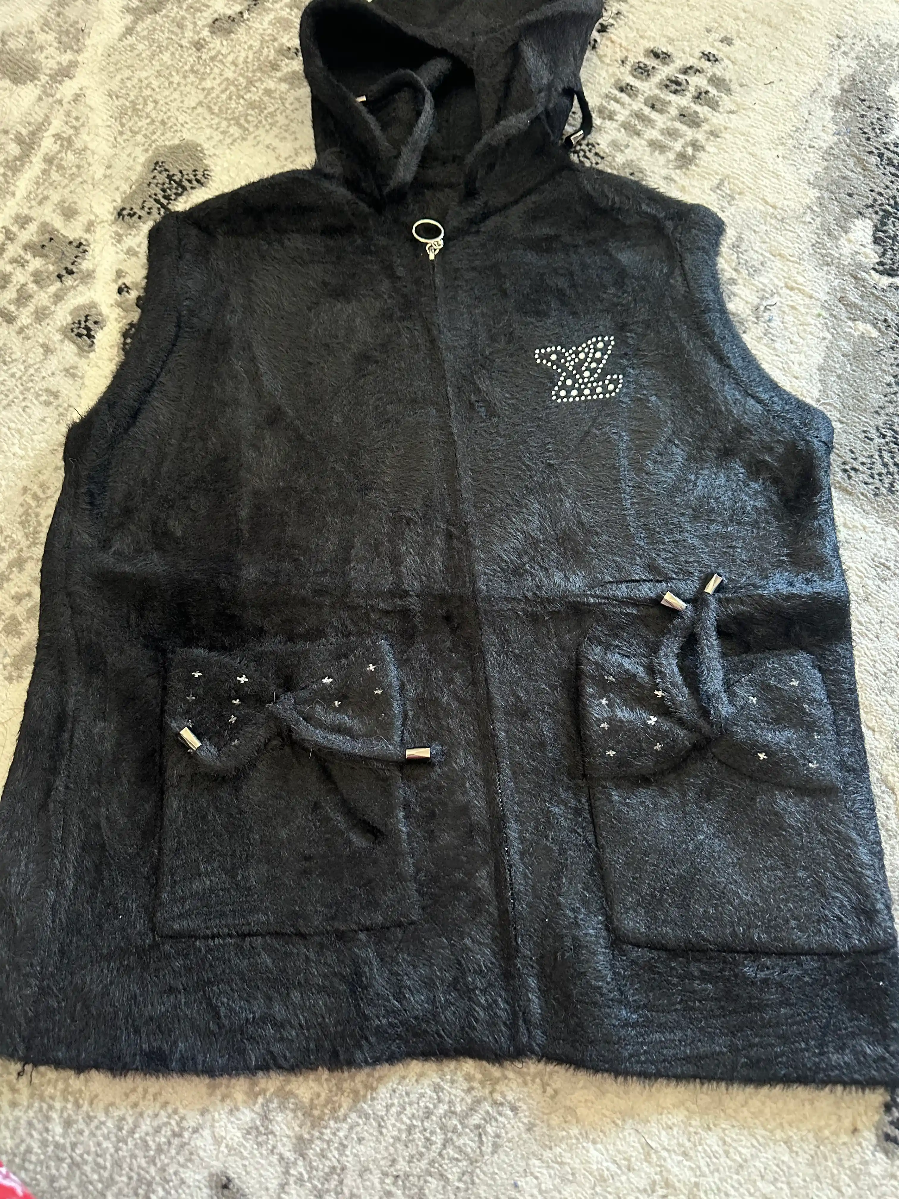 Ayollar jaketi, jiletka, angorka jaket ayollar uchun