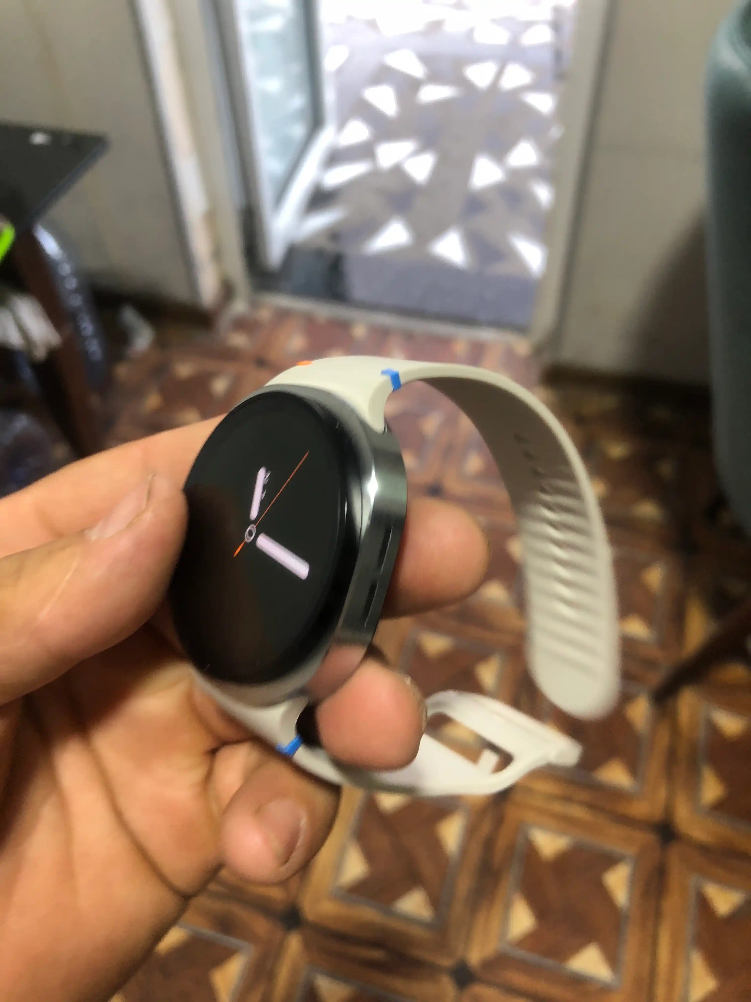 Hoco Y43 AMOLED Smart Sports Watch Call Version GPS va Bluetooth qo'ng'iroqlar va xabarlar