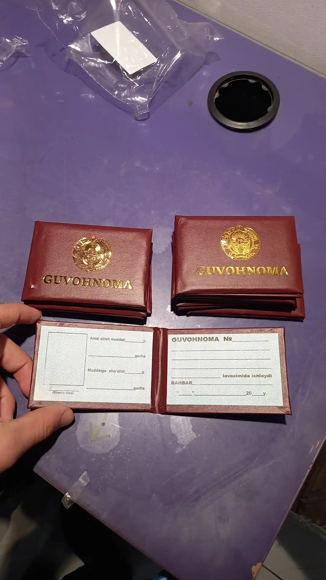 Gerbli guvohnoma uchun qoplama, 6.5×9