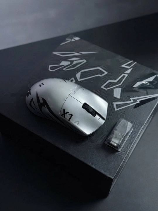 Киберспортивная игровая мышка ATK X1 Air+ Dual-mode Gaming PAW3955 8K - 