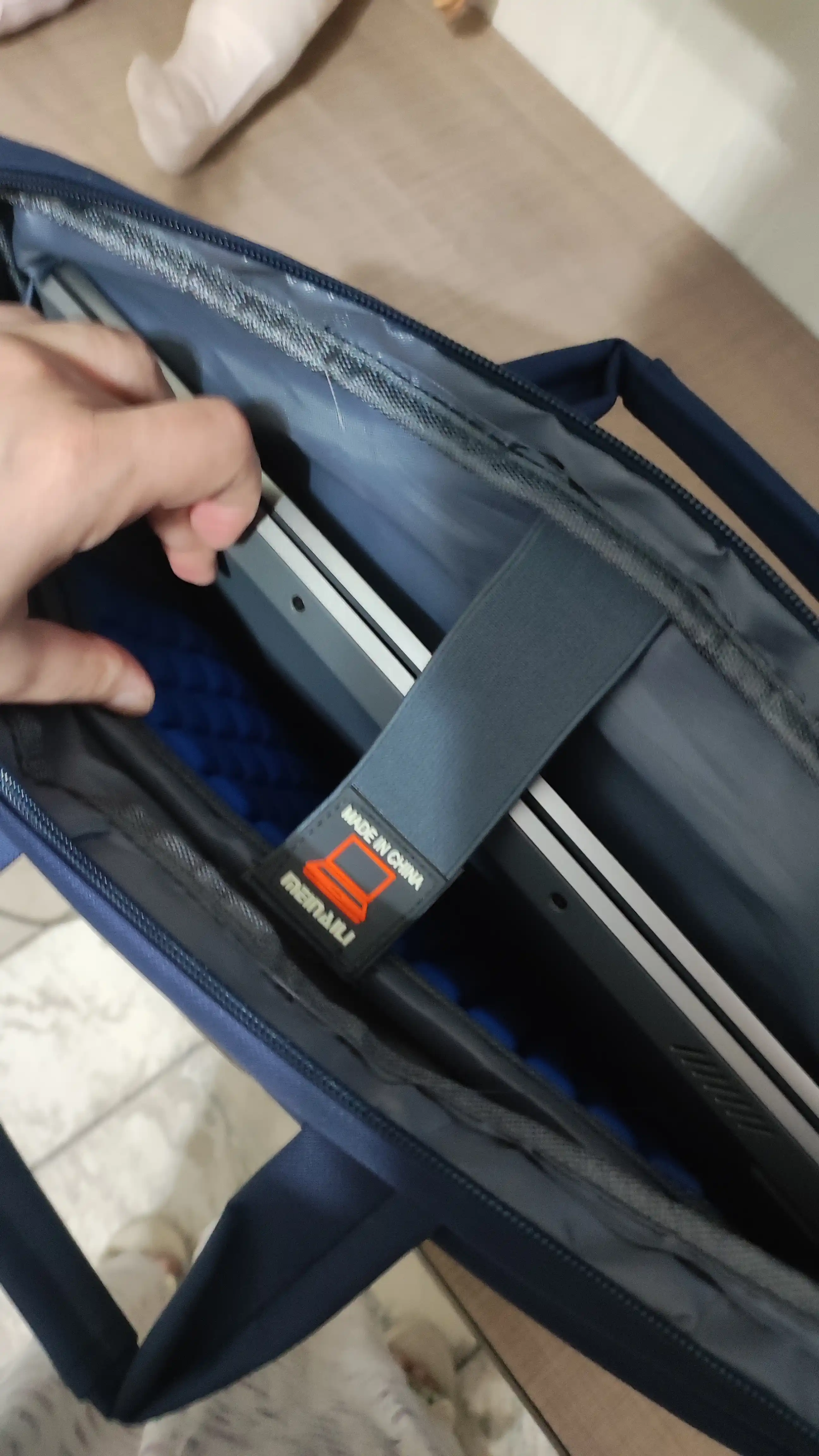 Сумка для ноутбука с усиленной защитой 15.6"