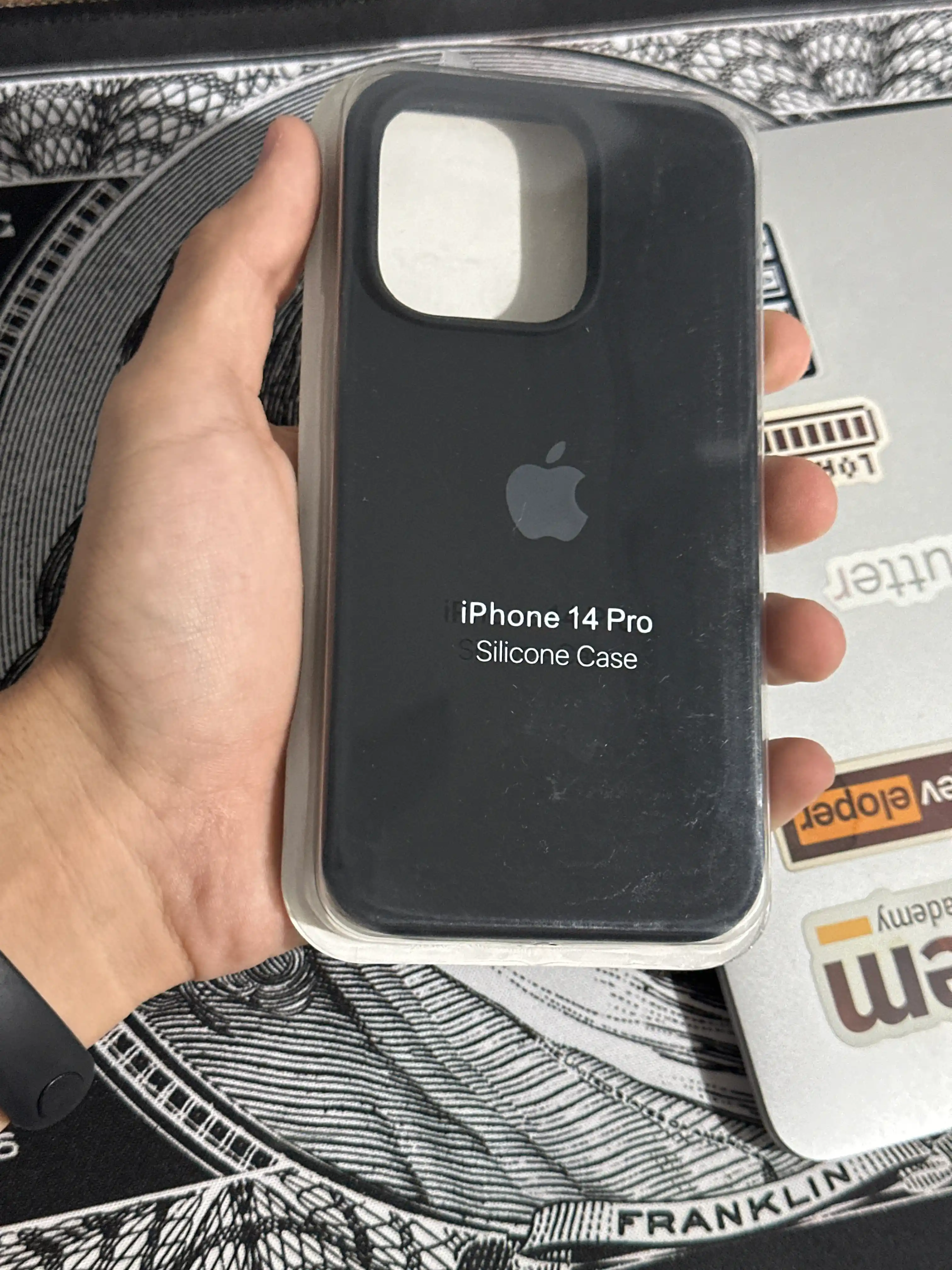 Чехол для iPhone 11–17, Pro, Pro Max — силикон Soft Touch, микрофибра