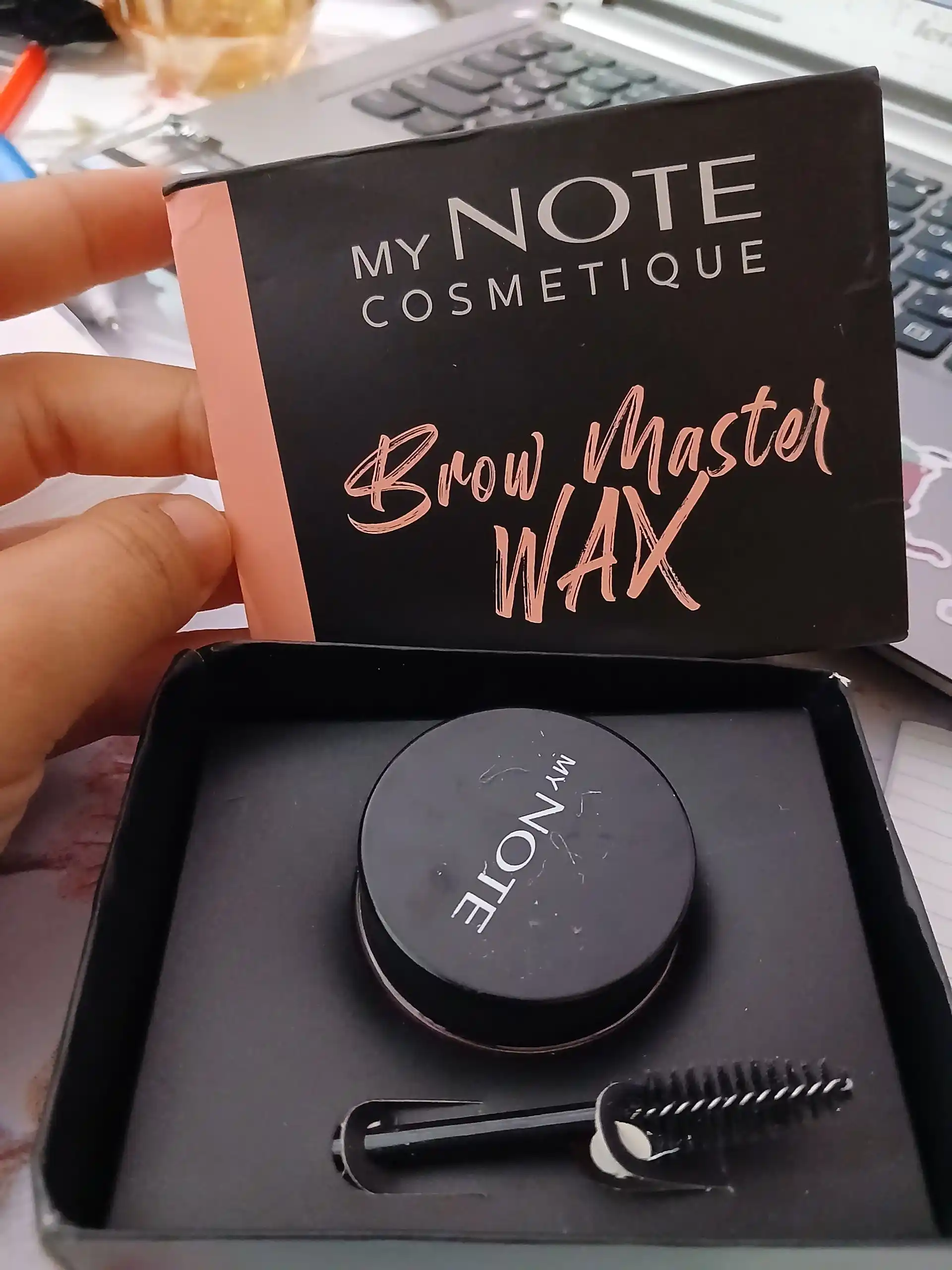 NOTE фиксатор для бровей Brow Master Wax