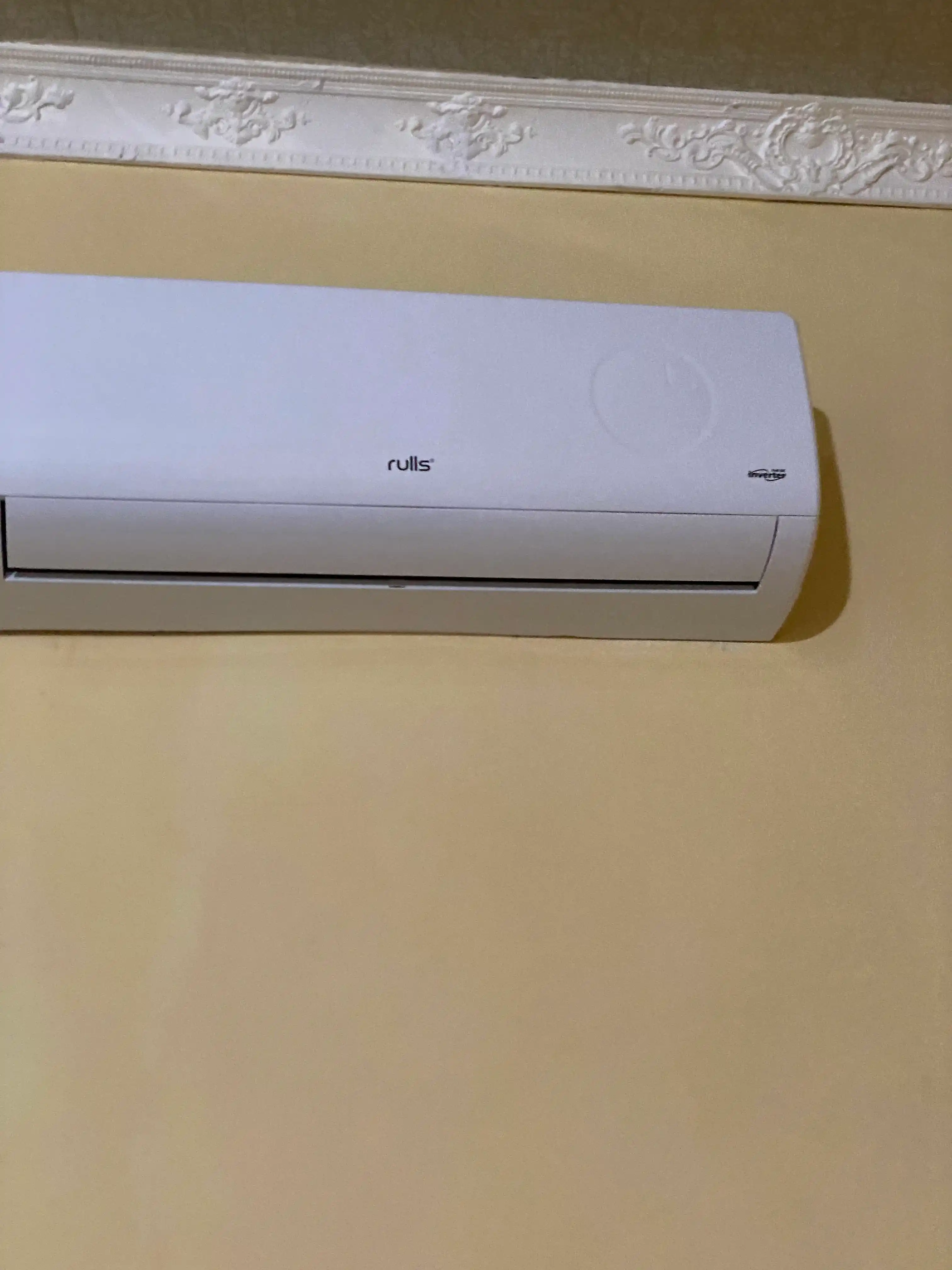 Кондиционер Rulls 12 Inverter с компрессором GREE — для помещений до 35 кв.м. Оснащён PTC