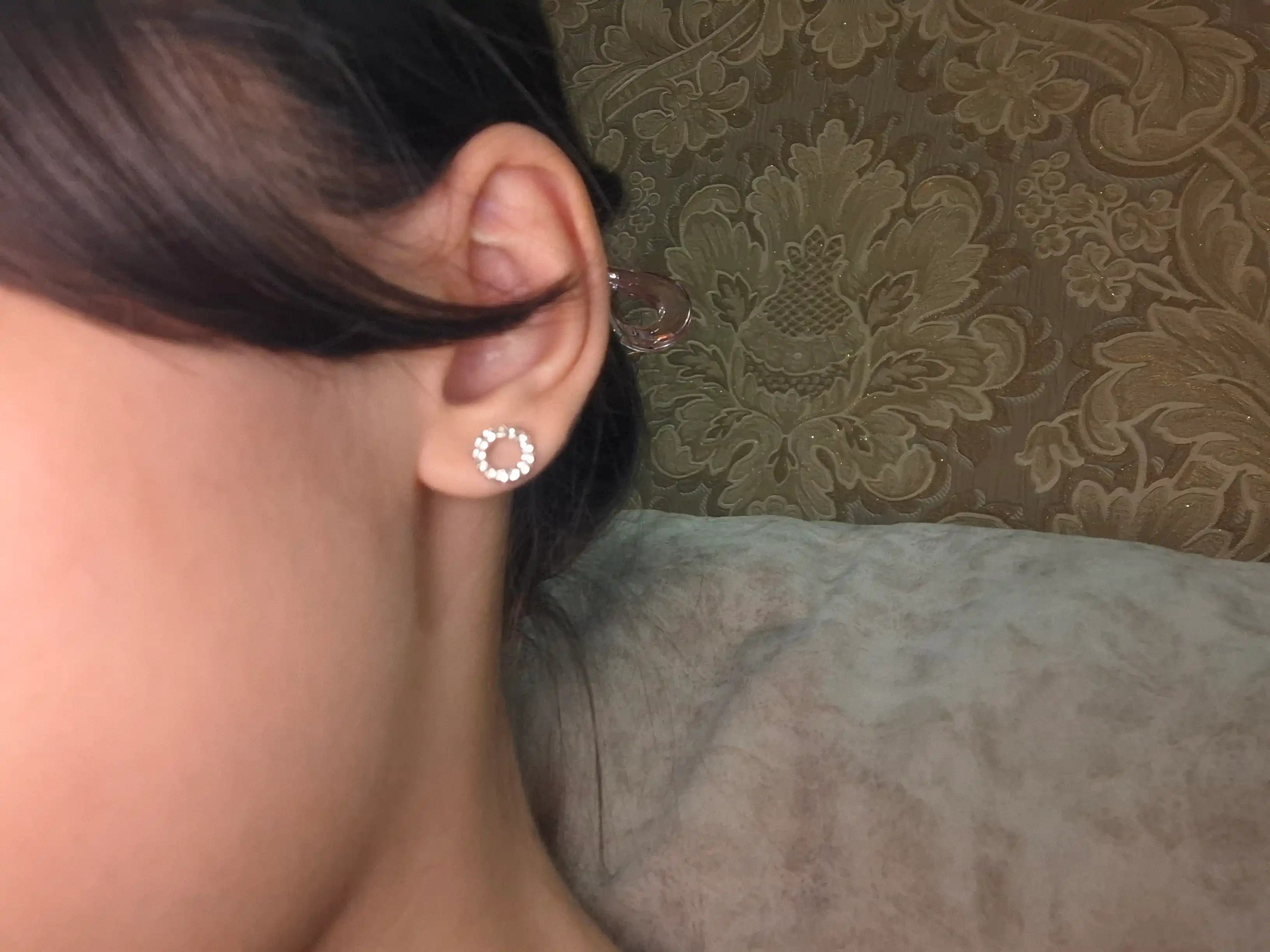 Серьги женские, круглые, со стразами