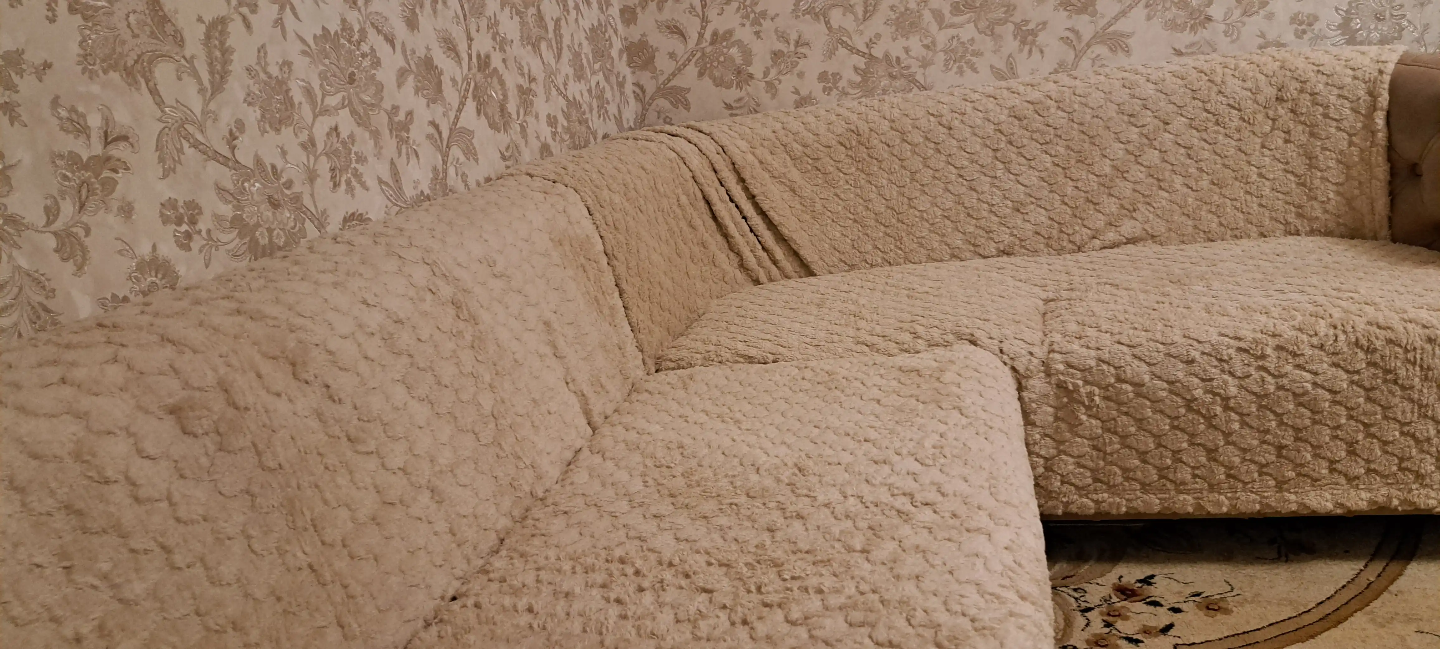 Bej Rangli Bir Qatlamli pled 200×220 sm — Uy uchun Yumshoq va Nafis Qulaylik