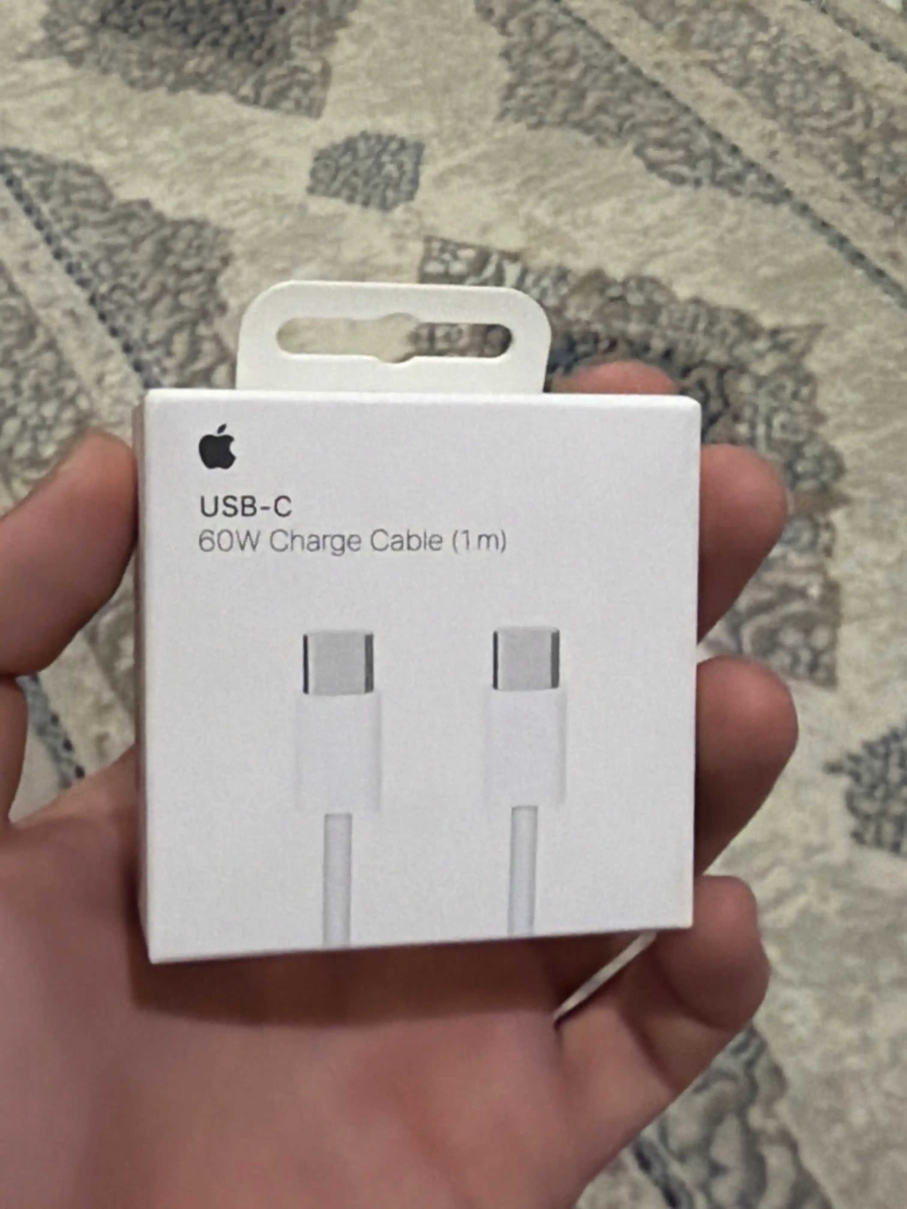 Кабель Apple USB-C to USB-C, USB-C to Lightning, мощность до 60 W, длина 1 м