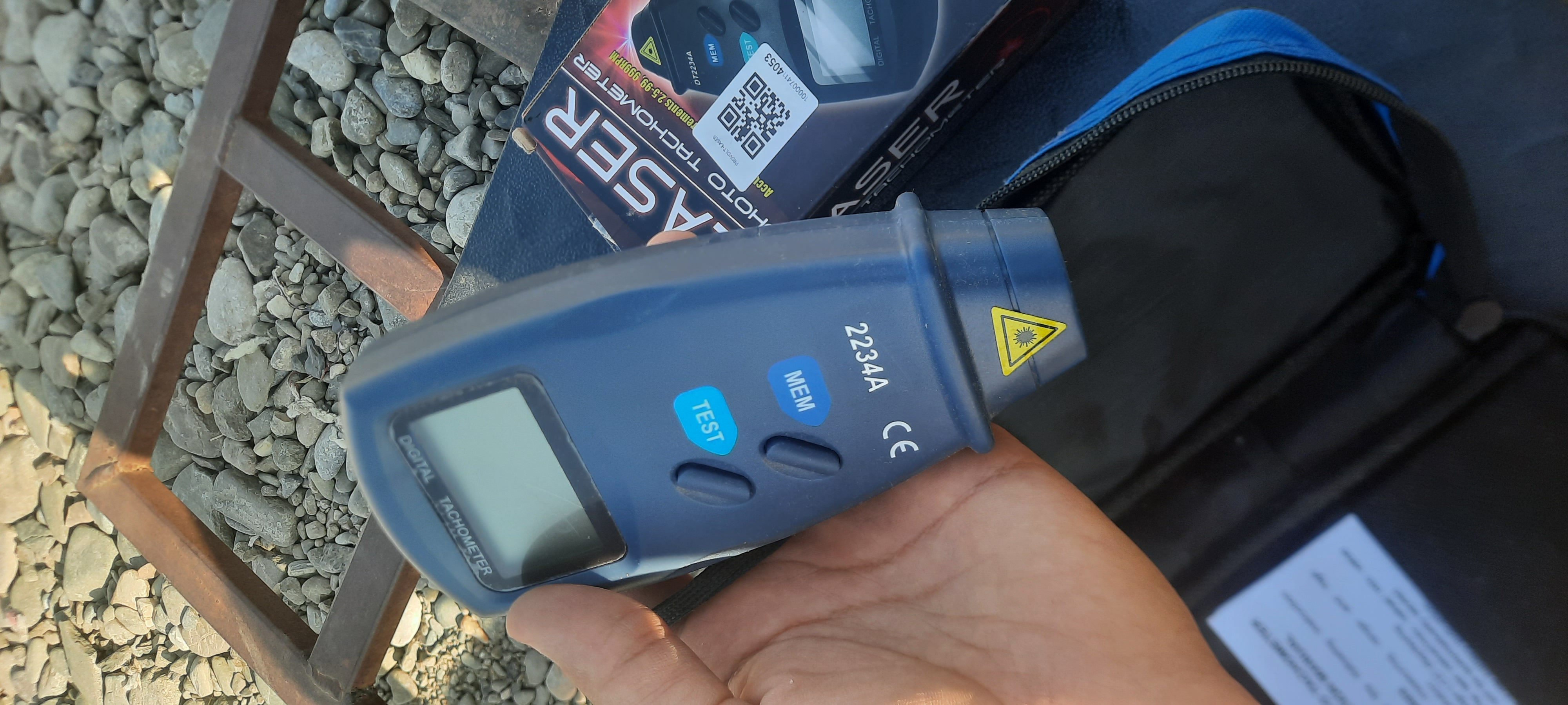 LASER PHOTO TACHOMETER DT-2234A — лазерный цифровой тахометр