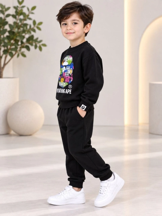 Bolalar qora svitshoti BY BATHING APE - 