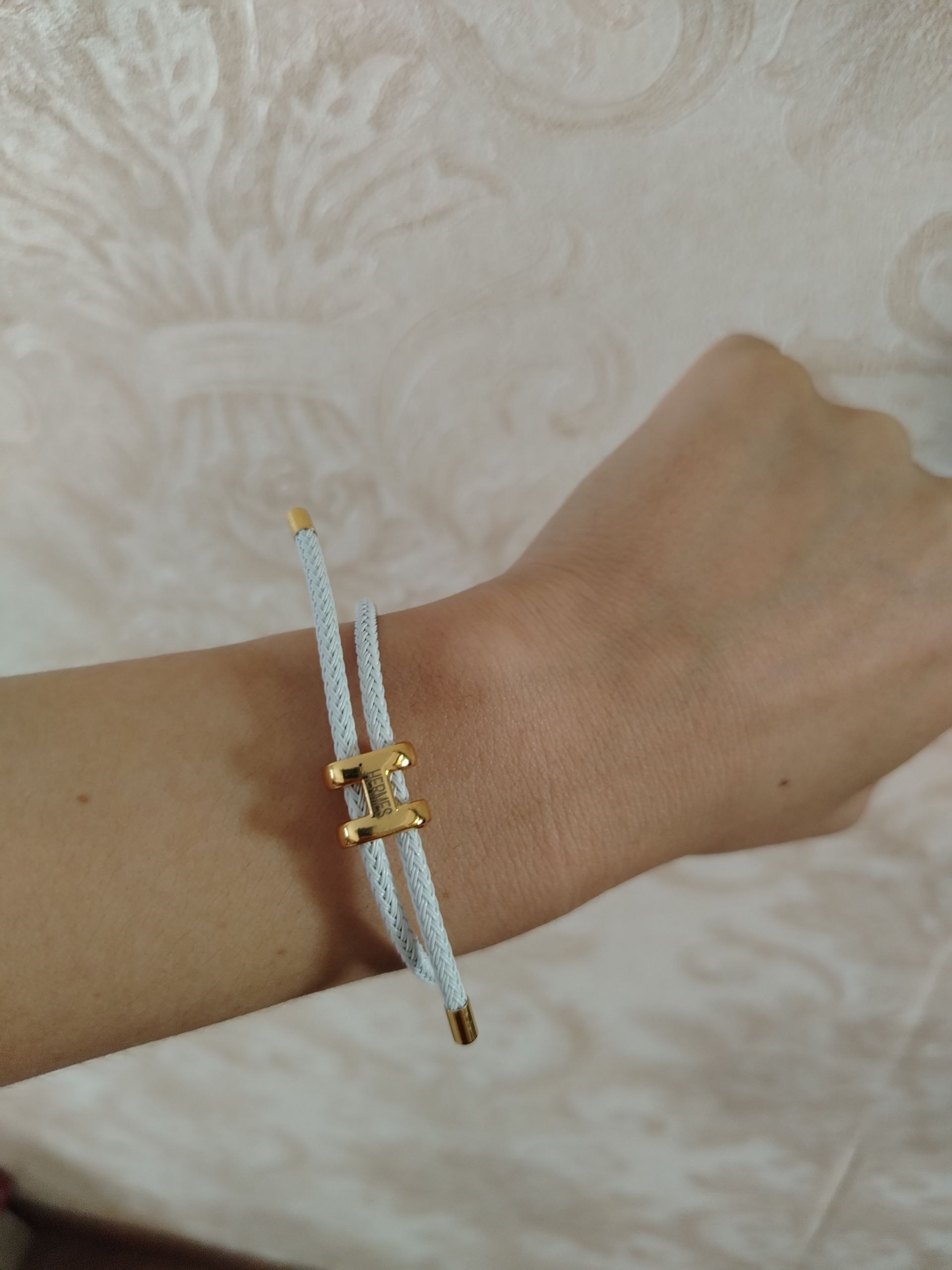 Современный браслет с элементом  Hermes, для женщин и мужчин, регулируемый размер