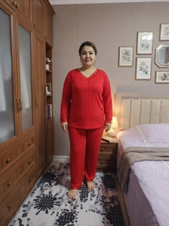 Qizil