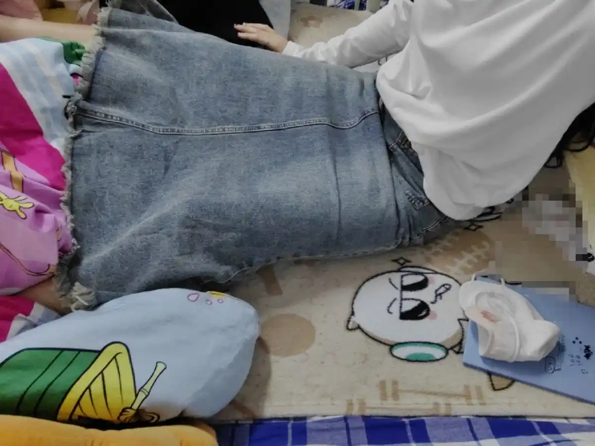 Jinsi midi yubka, ayollar uchun jinsi yubka, kundalik yubka