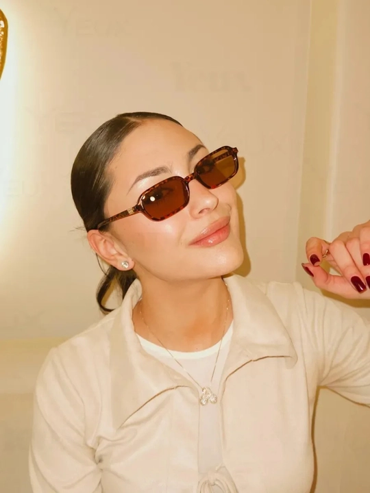 Очки Miu Miu для женщин и девушек