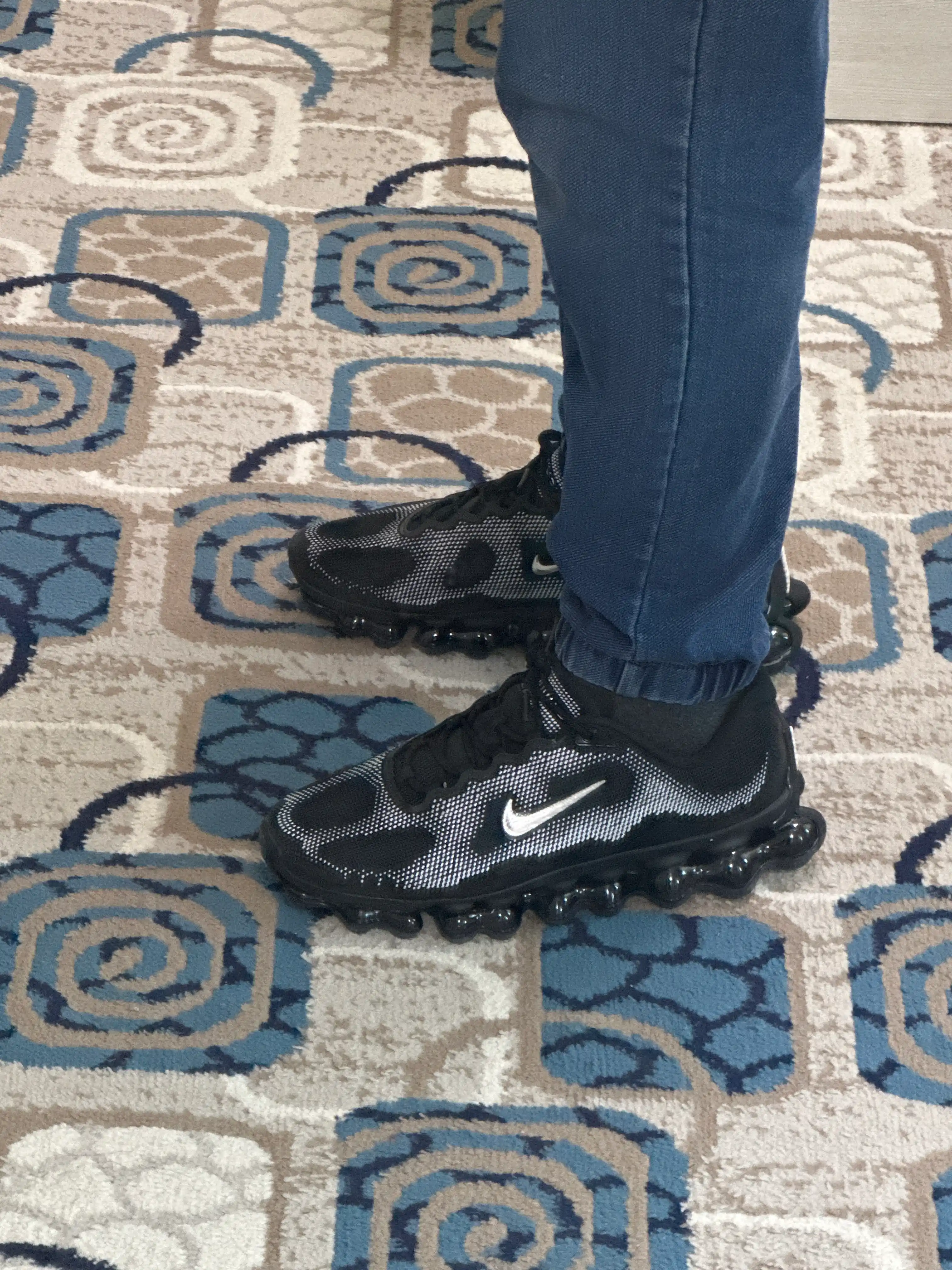 Кроссовки NIKE, спортивные, весна-лето, размеры 40-44, повседневные, дышащие