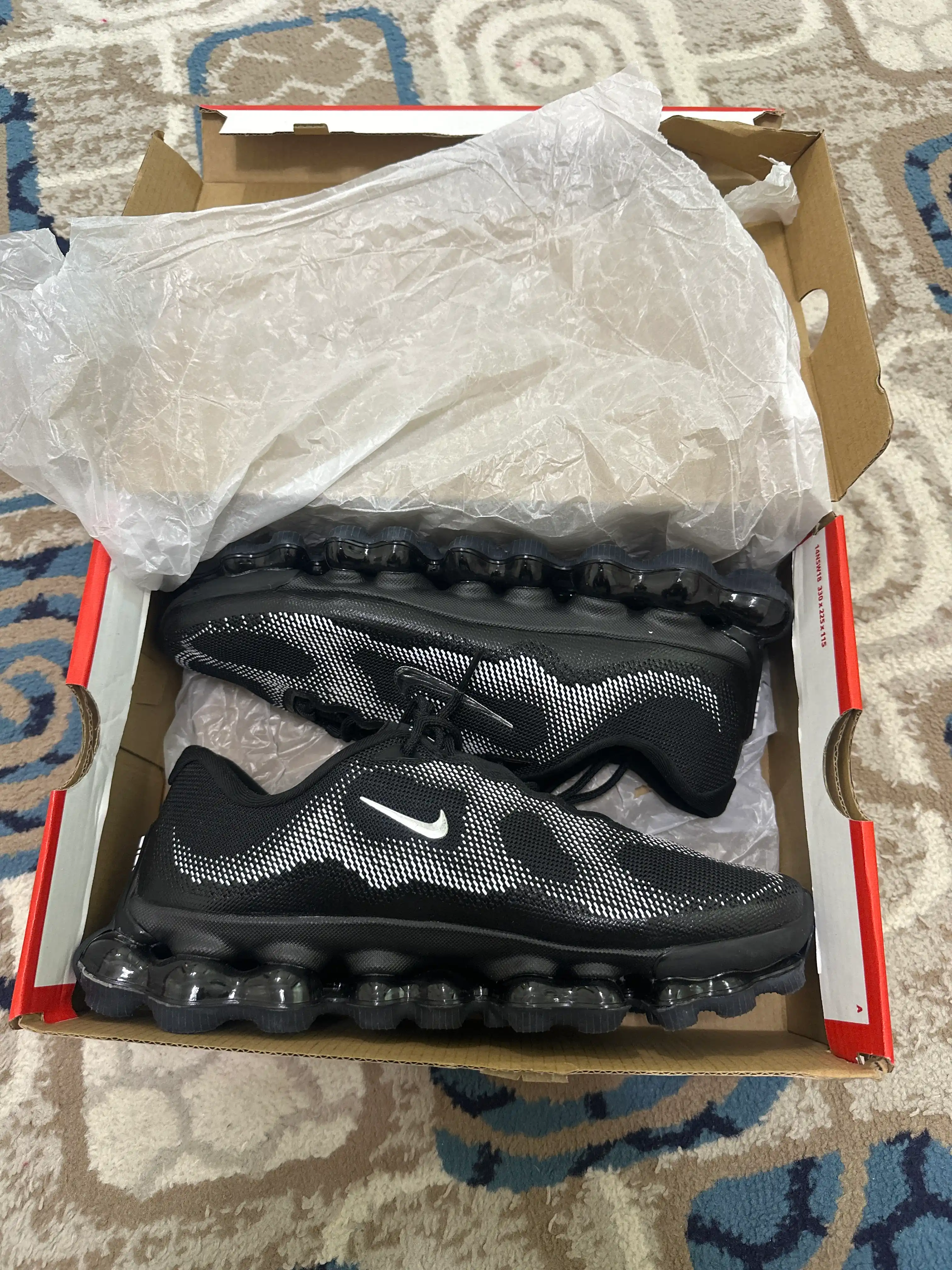 Кроссовки NIKE, спортивные, весна-лето, размеры 40-44, повседневные, дышащие