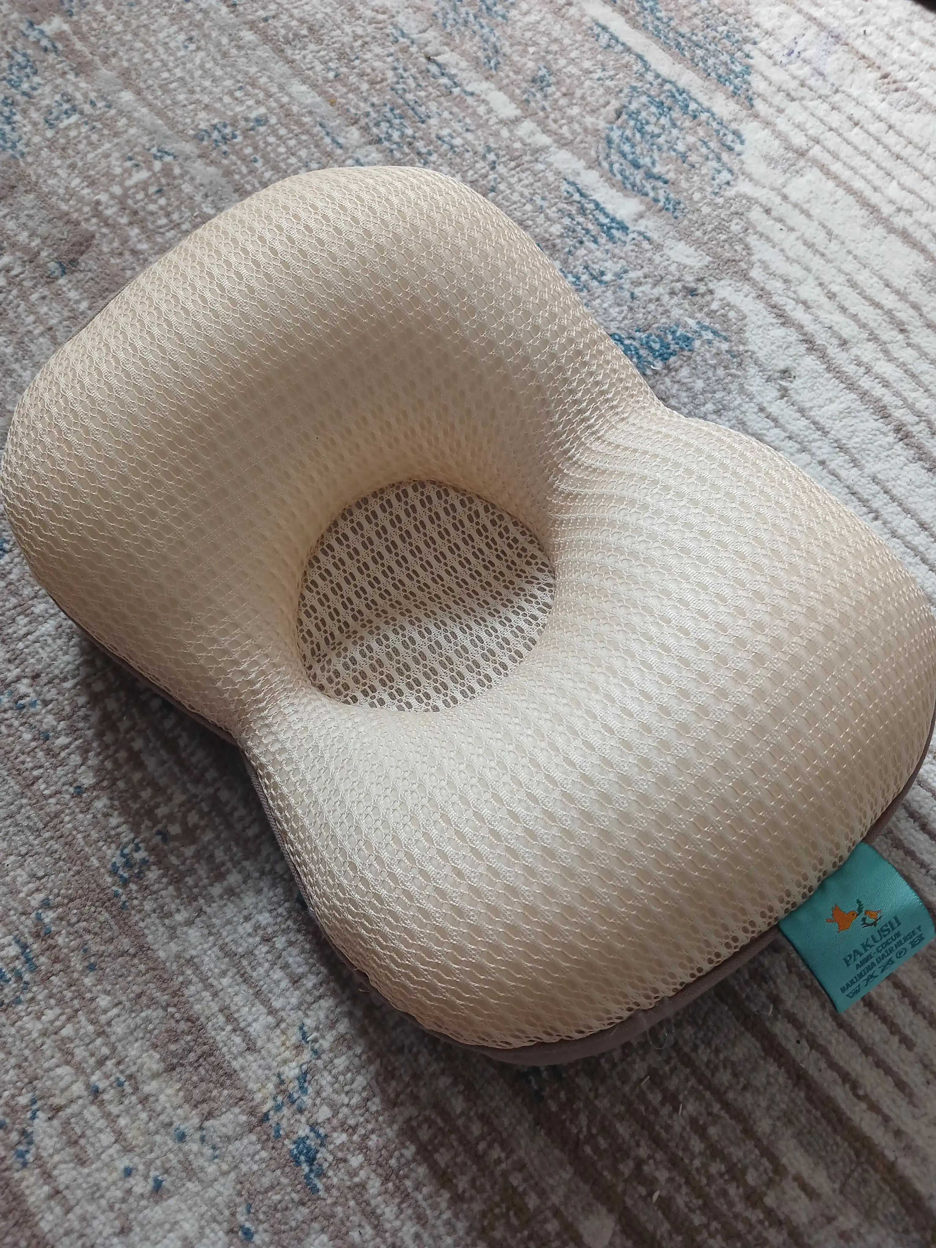 PAKUSH Mikrogelli 3D to'rli yassilikka qarshi bolalar ortopedik yostig'i