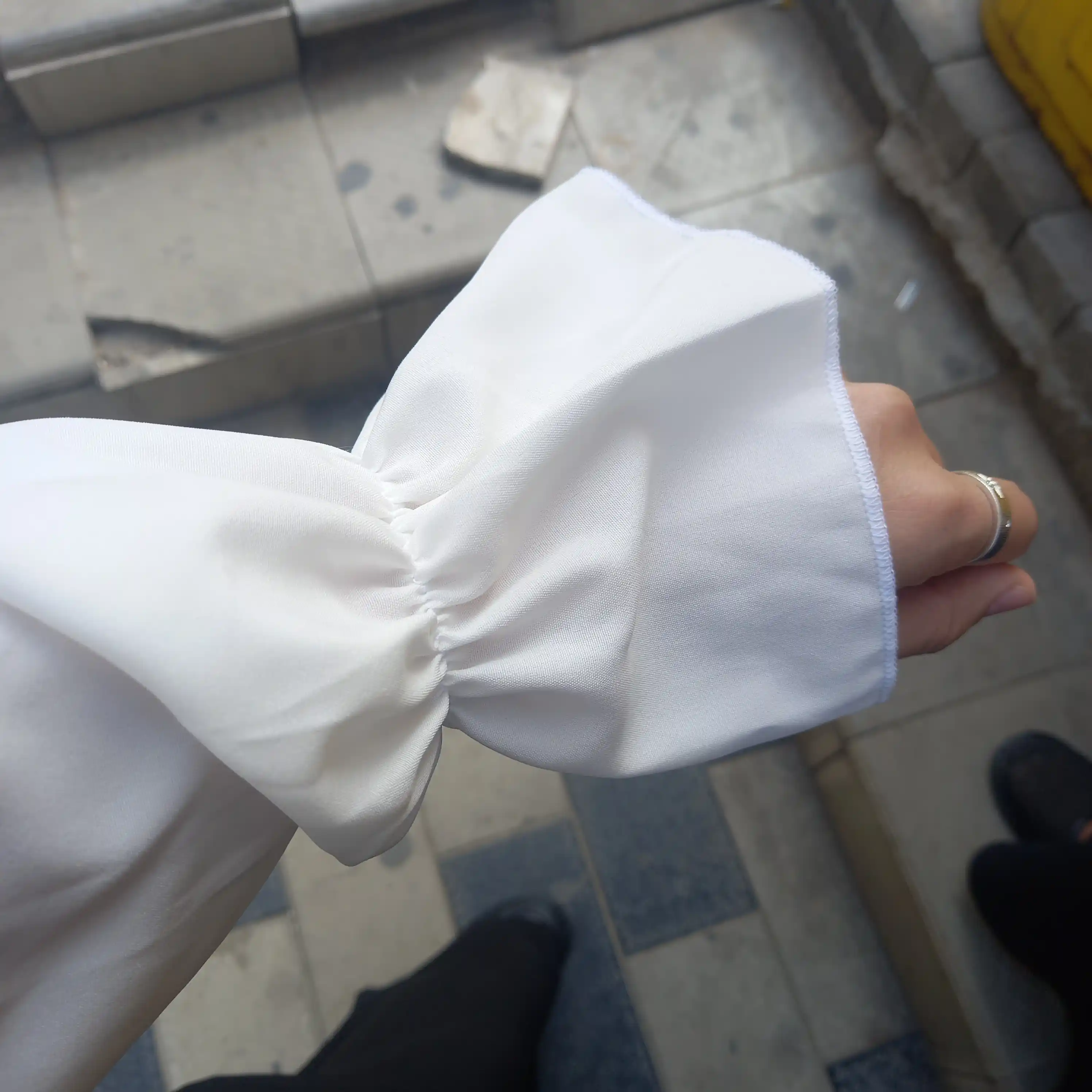 Ayollar va qizlar uchun troyka maktab forma oq kofta klassik shim nimcha