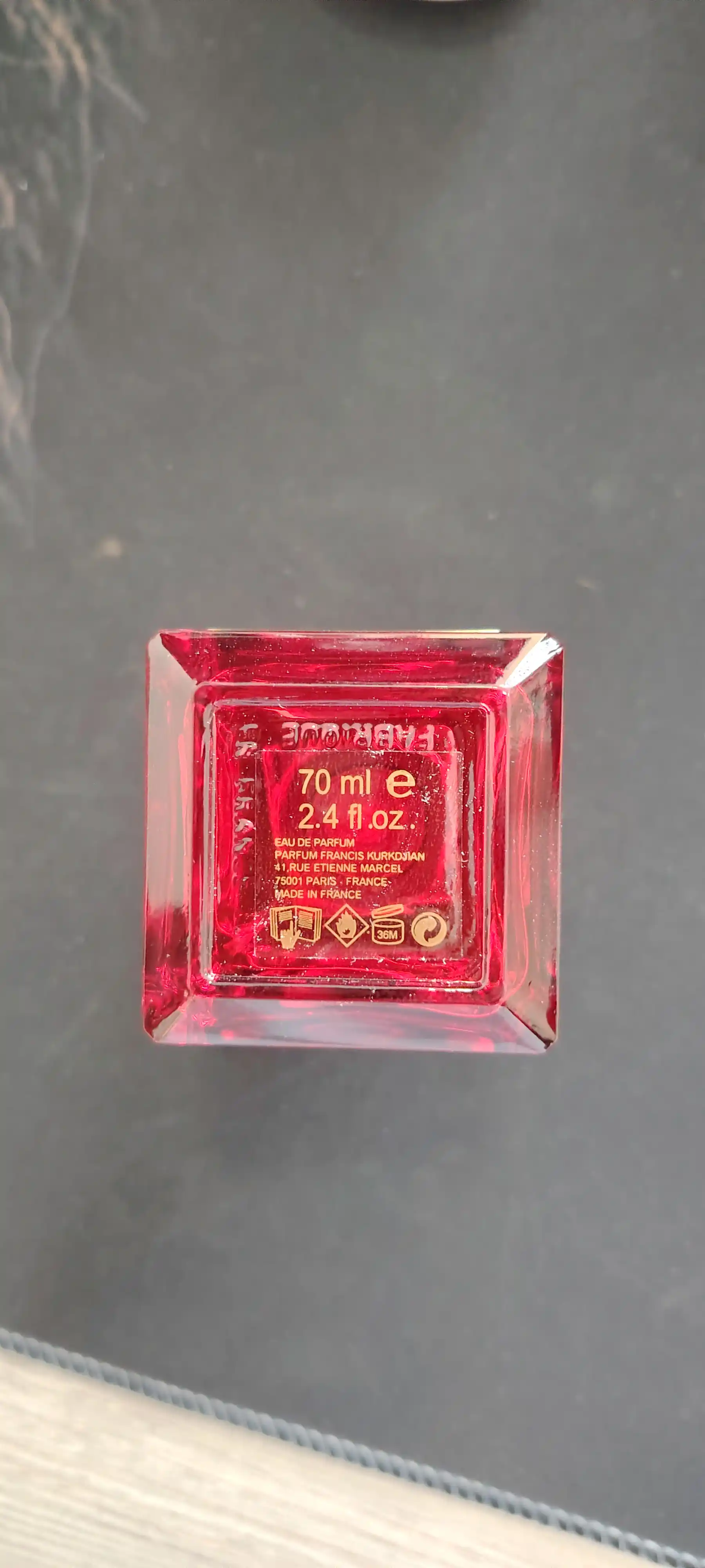 Baccarat Rouge 540, 100 мл - женские духи, воплощающие элегантную цитрусовую смесь