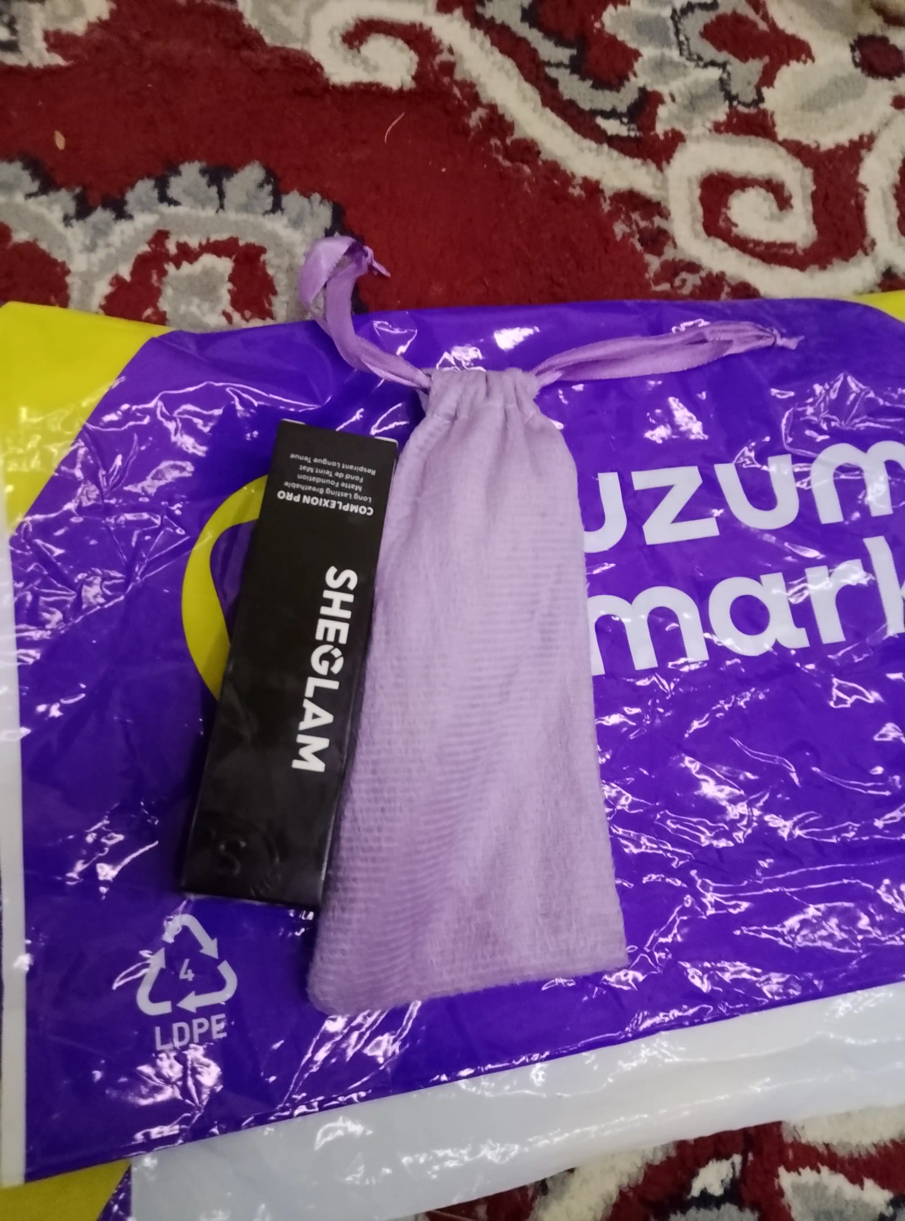 SHEGLAM tonal kremi, yuz terisi uchun makiyaj asosi, tabiiy xira tus, 35 ml