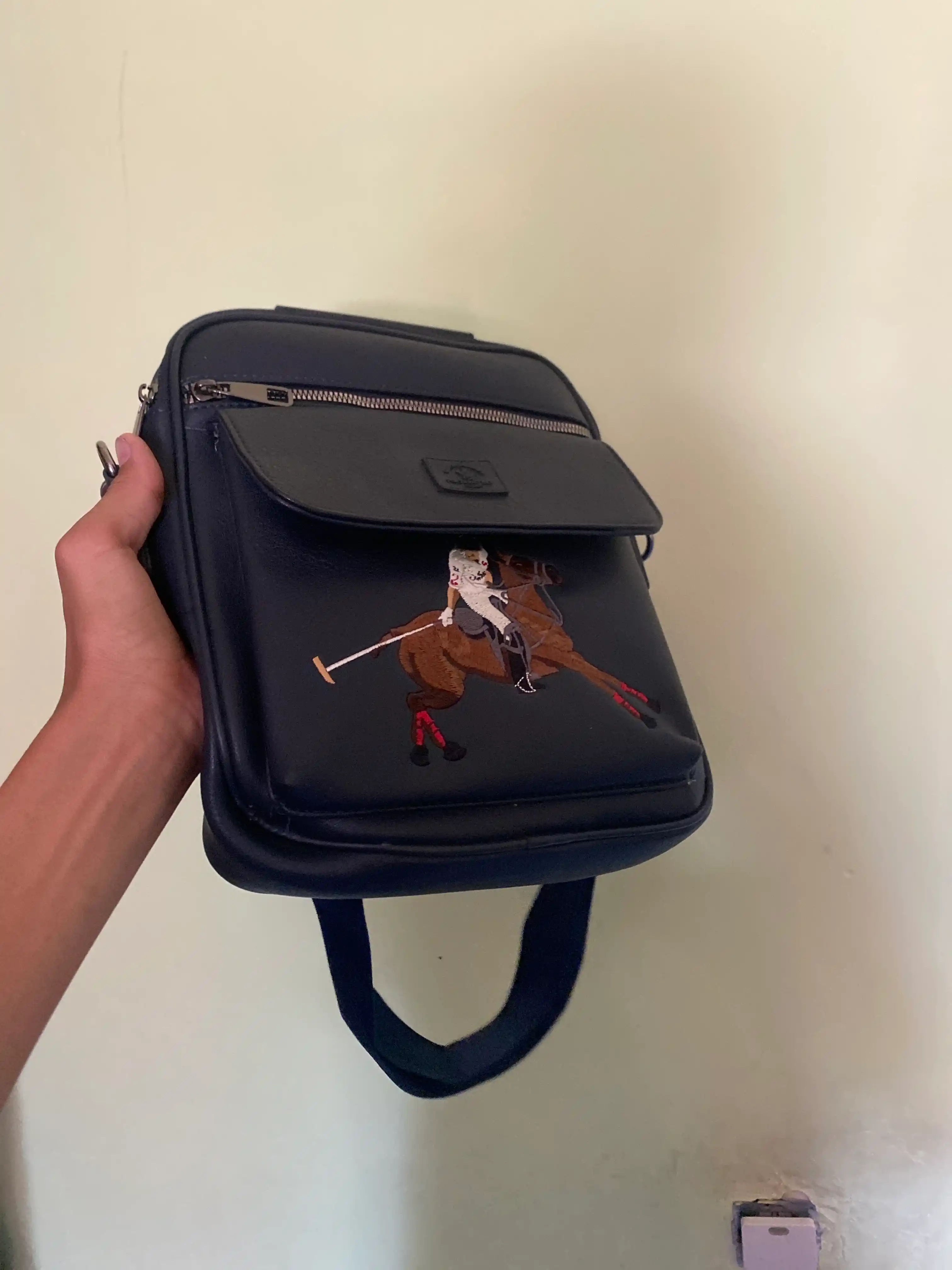 Santa Barbara Polo Erkaklar sumkasi, barsetka, yelkama sumka eko charm, hujjatlar uchun