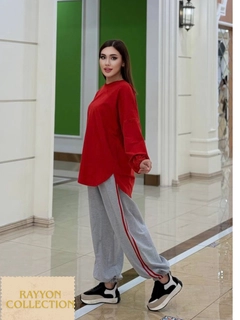 Красный