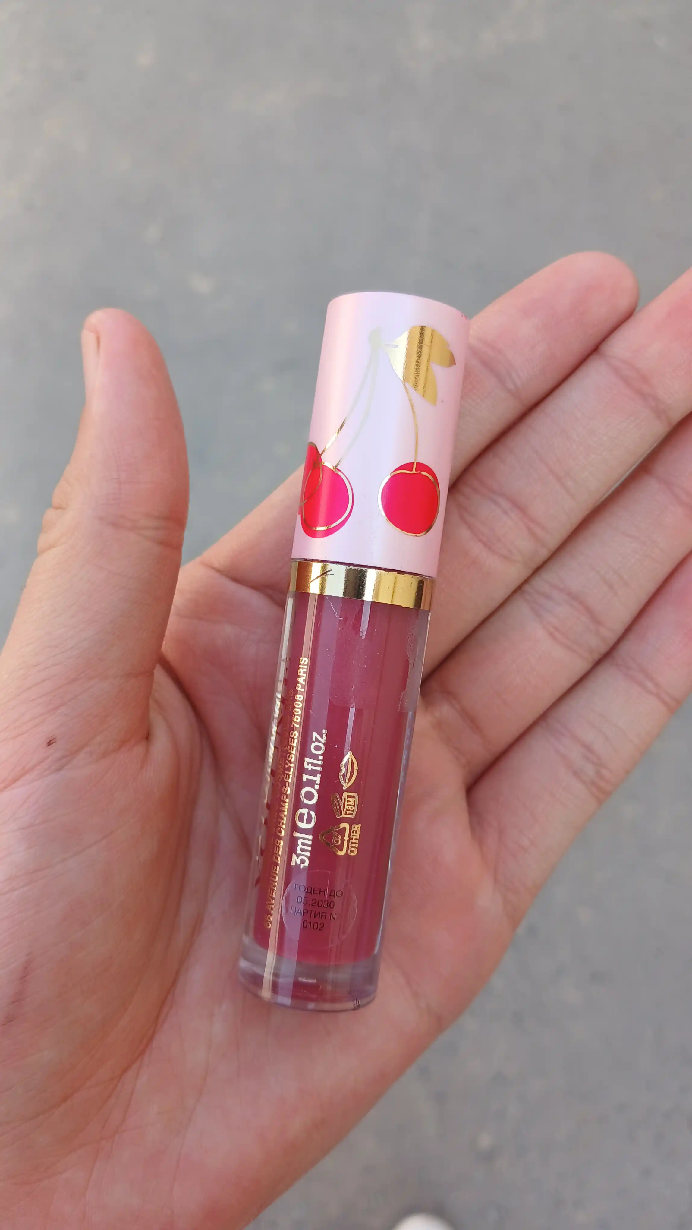 Labga blesk volume effekt bilan, yorqin nude blesklar