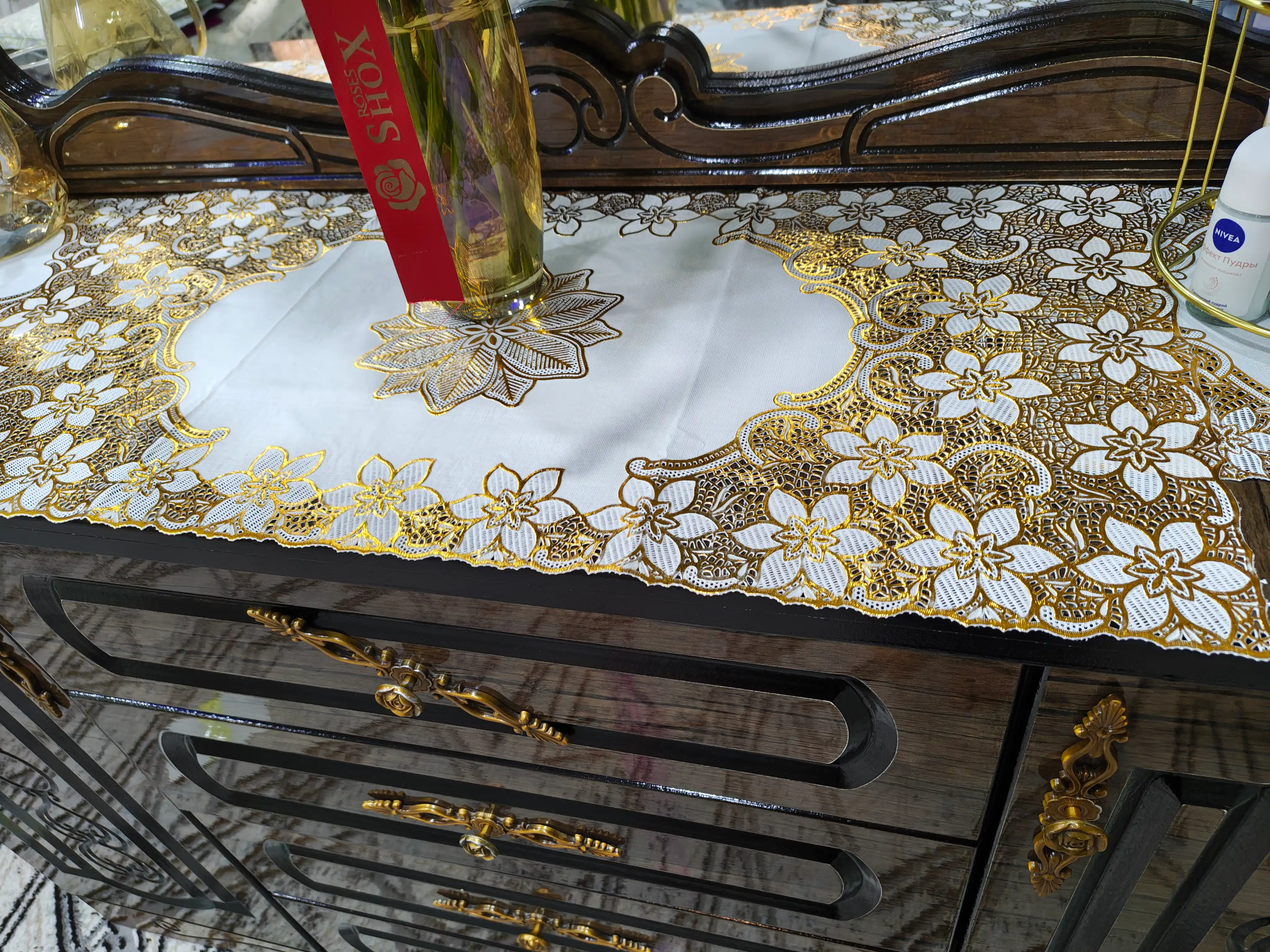 Декоративная клеёнка для мебели Gold Edition
