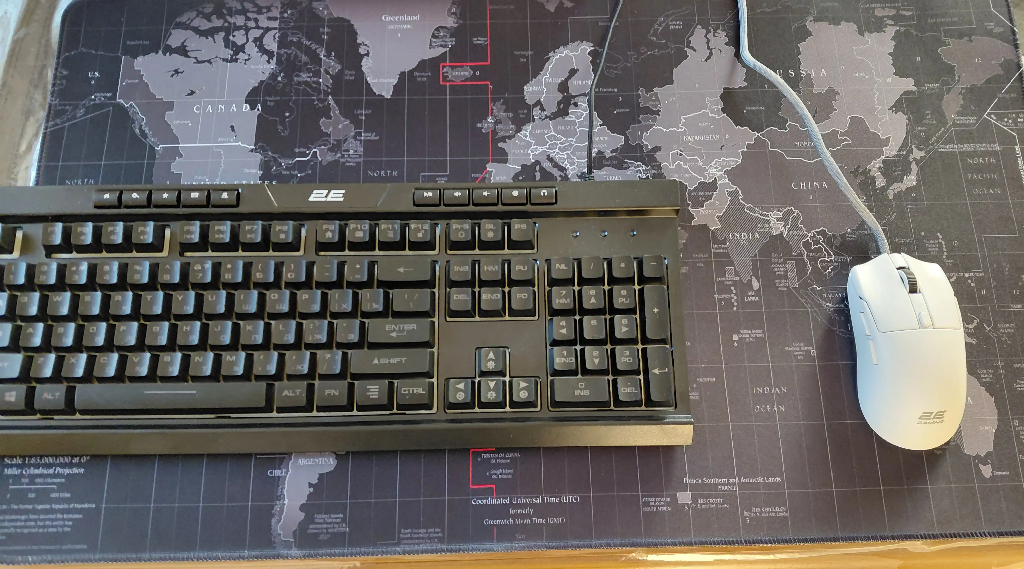 Игровая мышь 2E GAMING MG315, USB-A, до 12 400 DPI, 50 г, 4 цвета