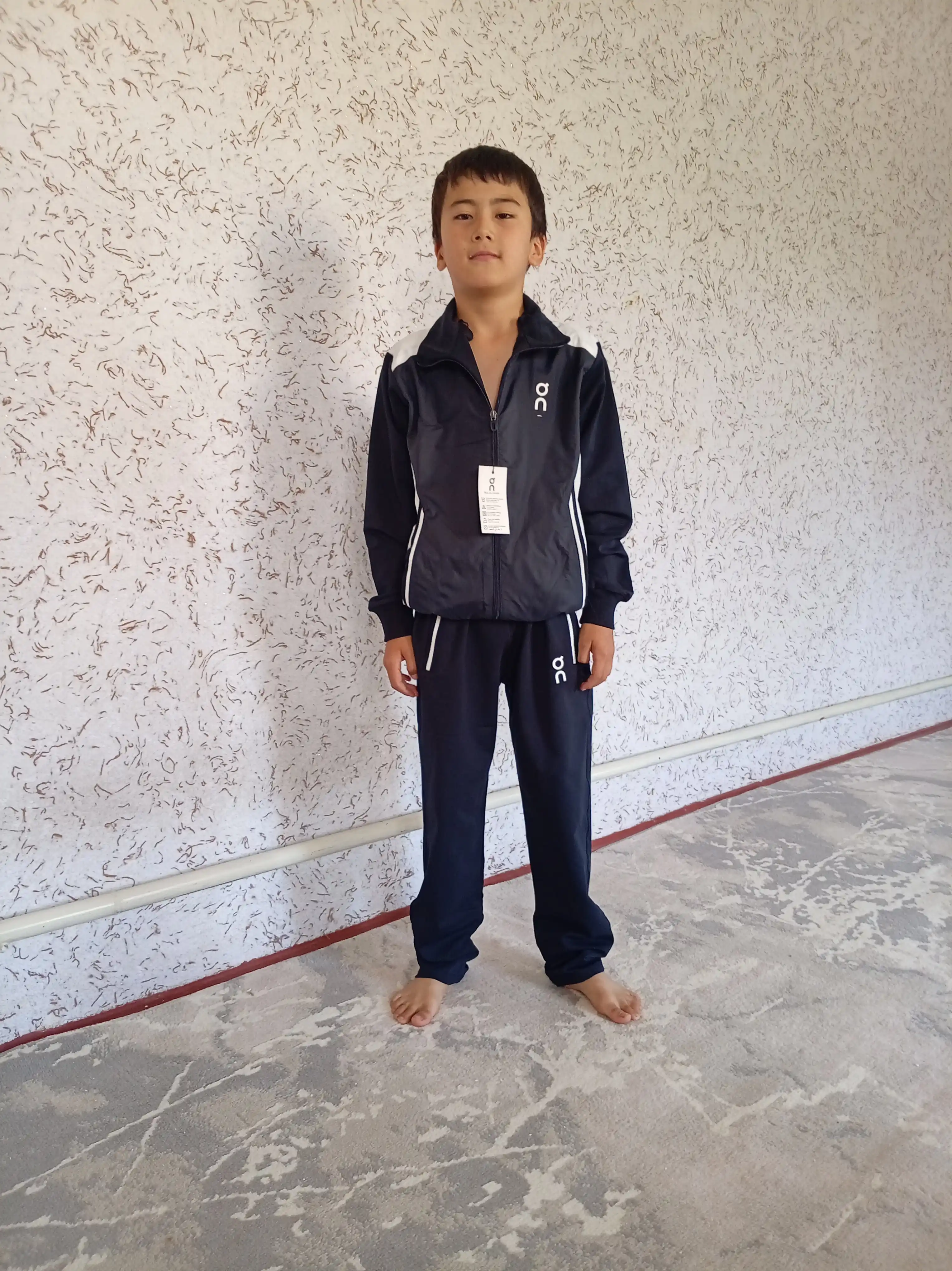 Oʻgʻil bolalar uchun sport kiyimlari – bolalar sport kostyumi (6-13 yosh)
