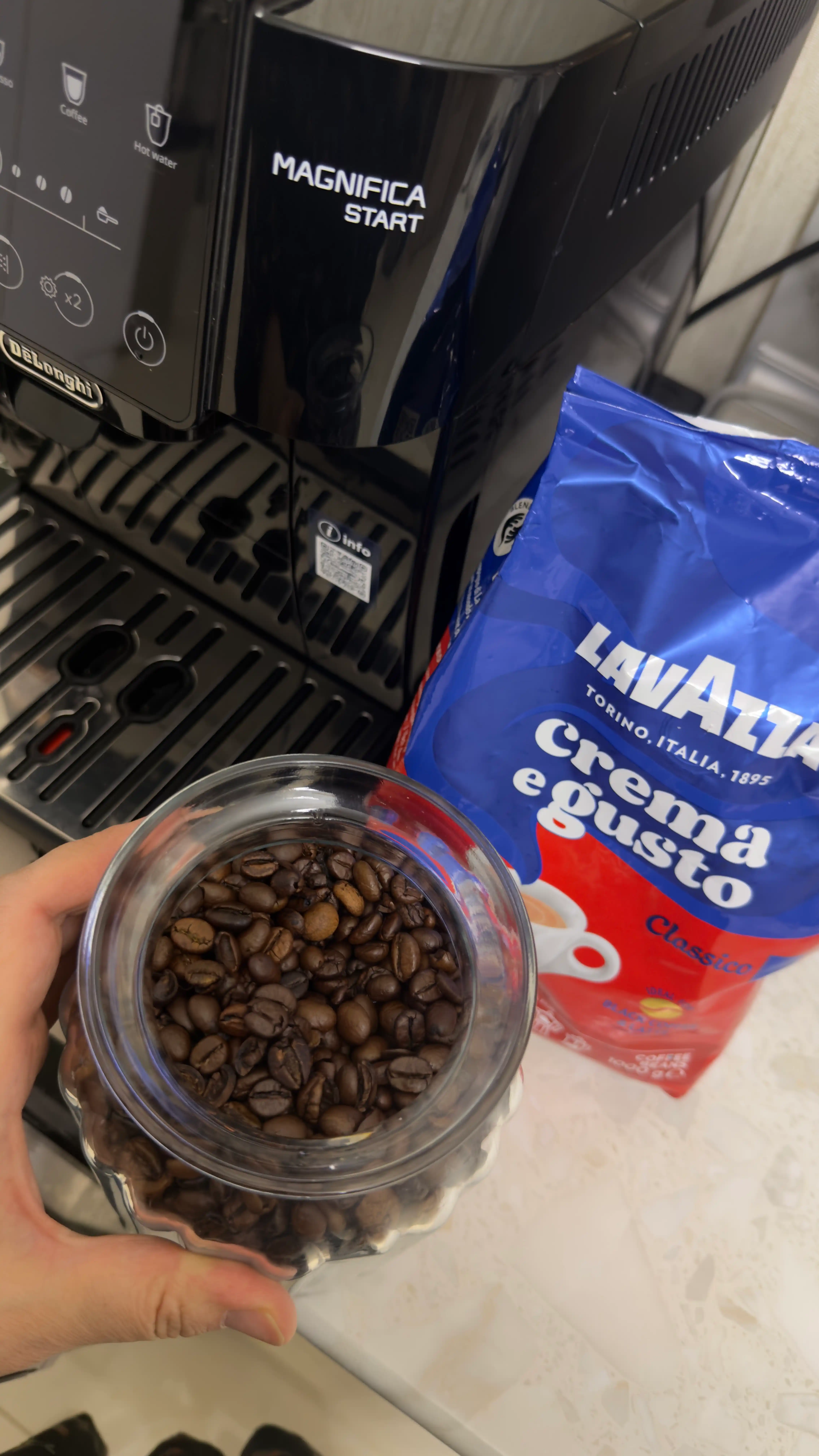 Qahva donlari Antonio Lavazza Crema e Gusto , 1 kg
