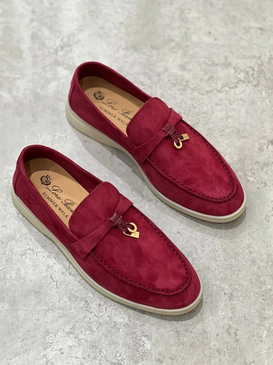 Ayollar oyoq kiyimlari, loferlar, zamshli 36-40, makasinalar, kuz qish bahor uchun