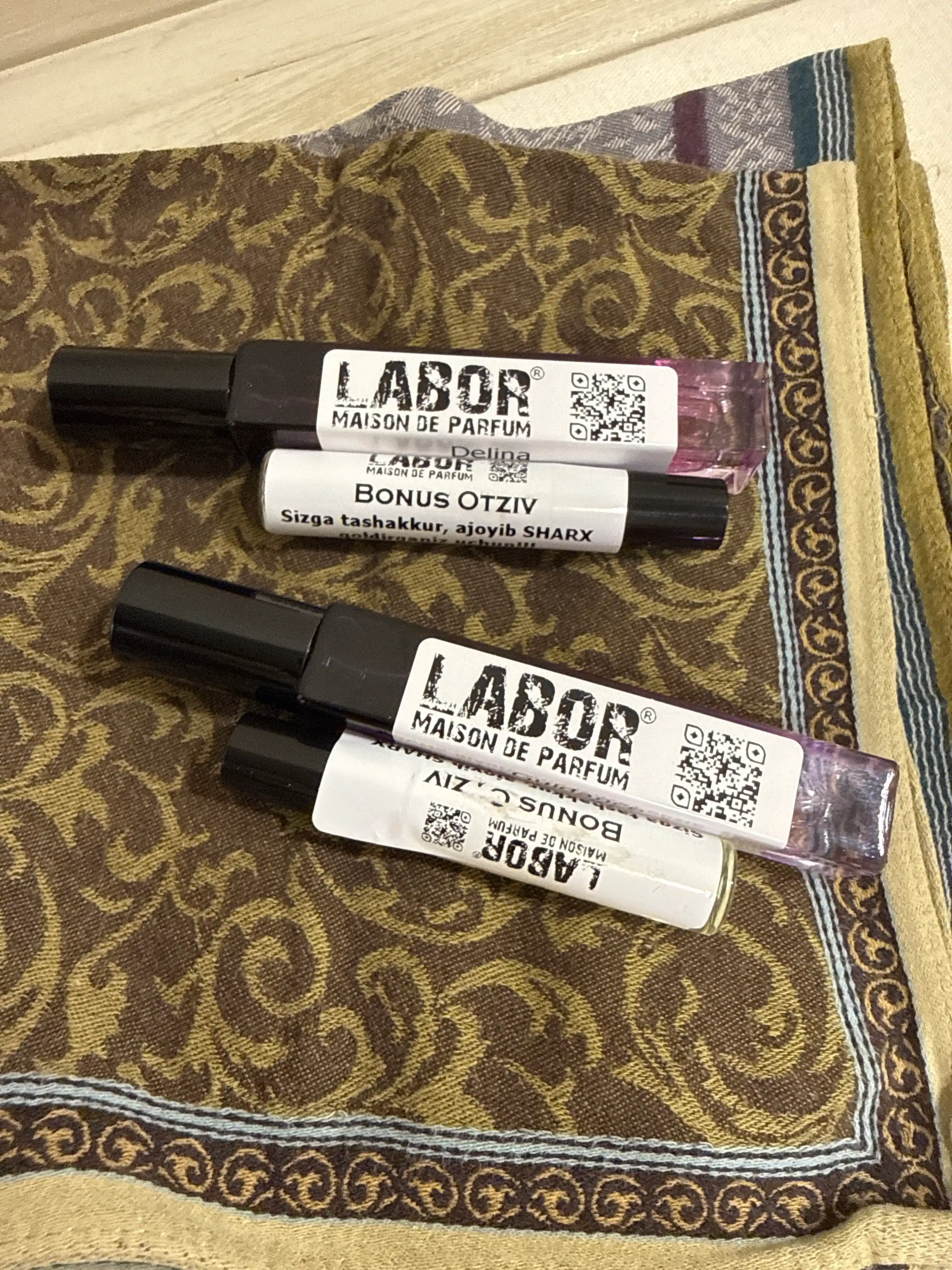LABOR Parfum Delina Parfums de Marly, Женский парфюм в особых флаконах