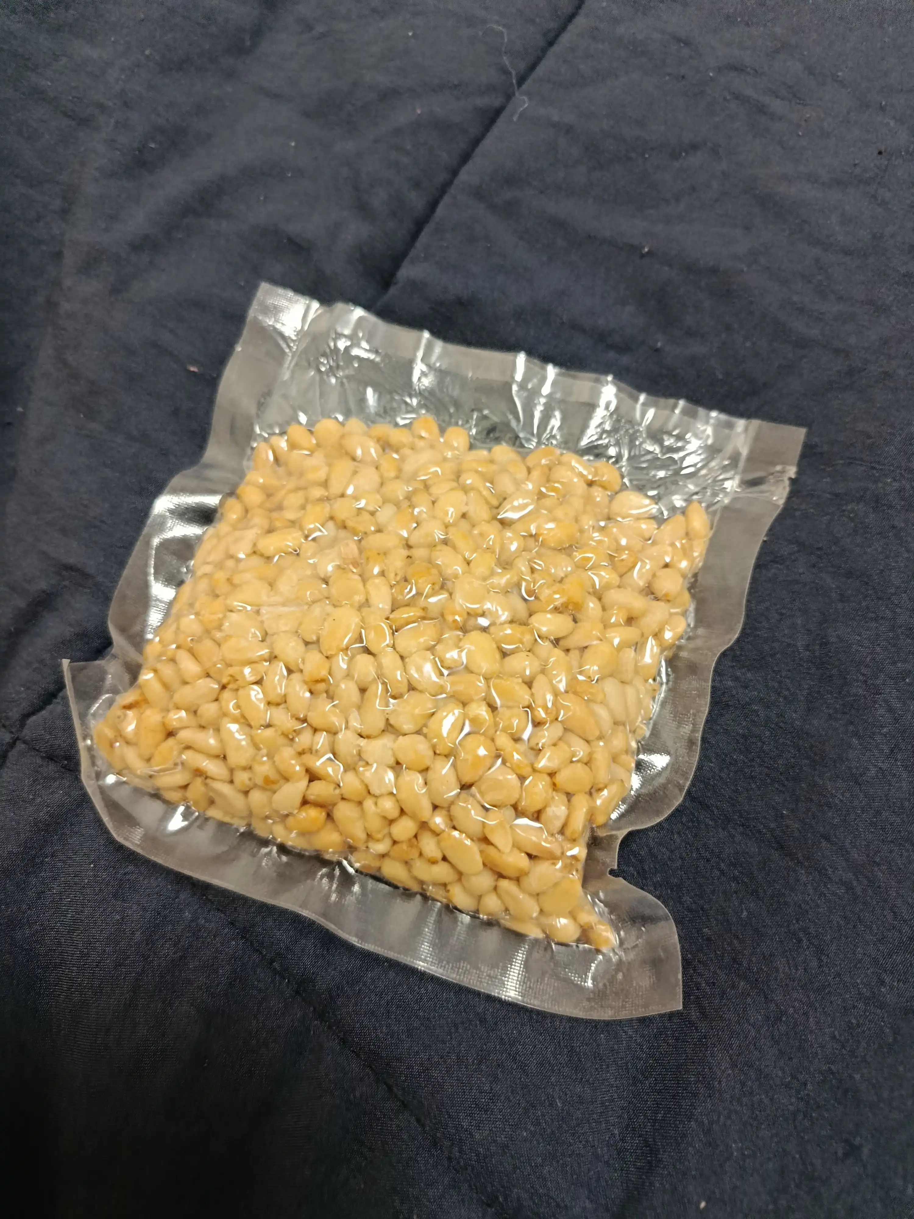 Kedr yong'og'i Oila tanlovi, tozalangan, 100 g
