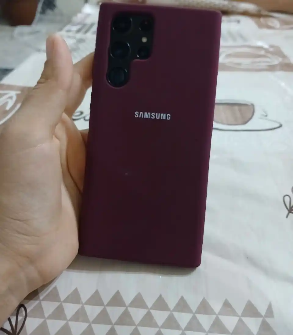 Samsung Galaxy S24, S25, S26 va Ultra modellari uchun yuqori sifatli silikon qoplamalar