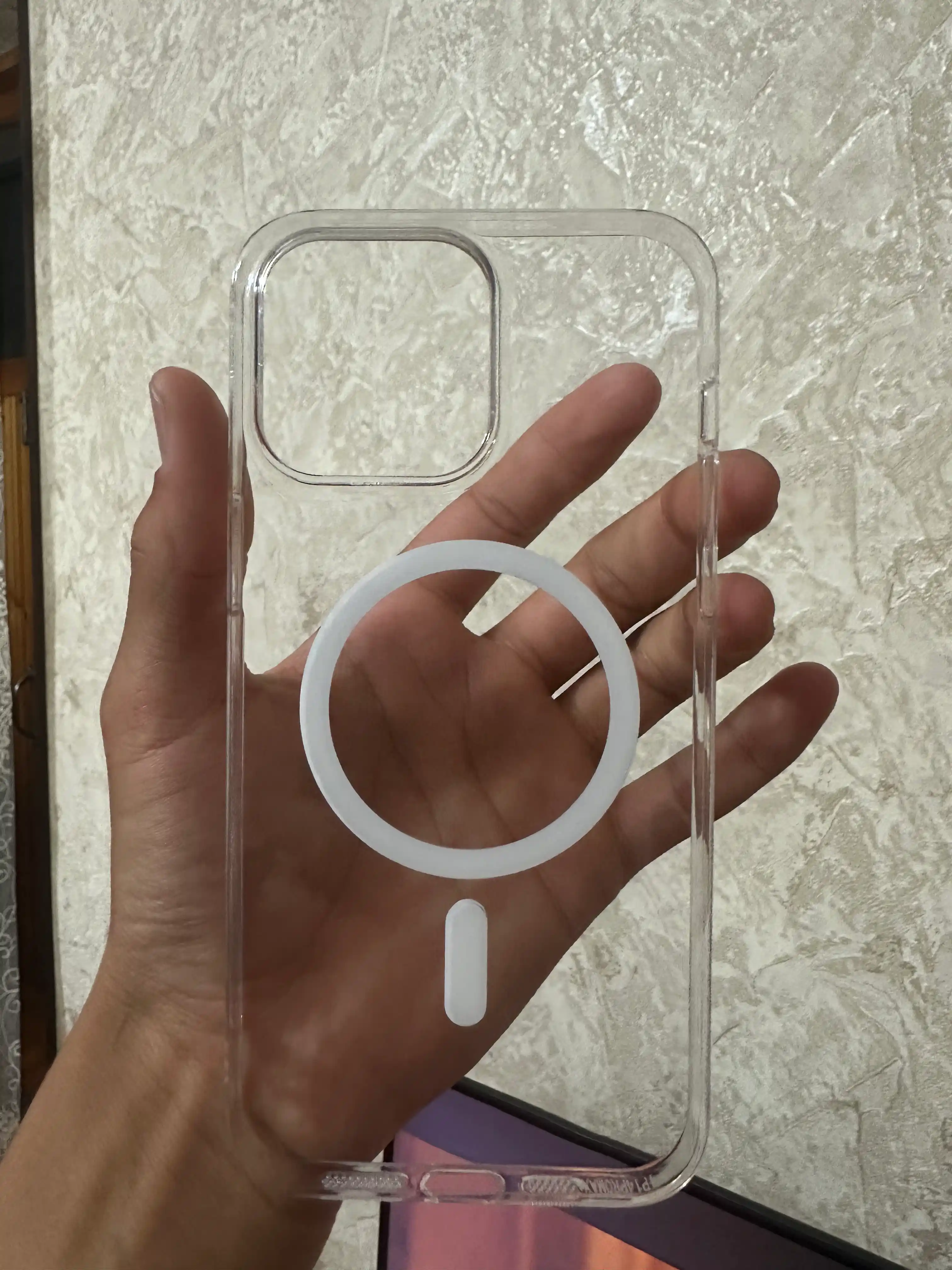 Чехол прозрачный для iPhone 14 Pro, 14 Pro Max, 15 Pro Max, 16 Pro, 16 Pro Max