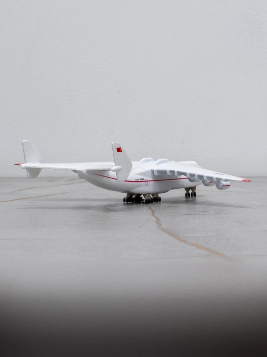 Модель грузового самолёта Антонов Ан-225 МРИЯ, 21 см, Металл, пластик. Шасси. 14+