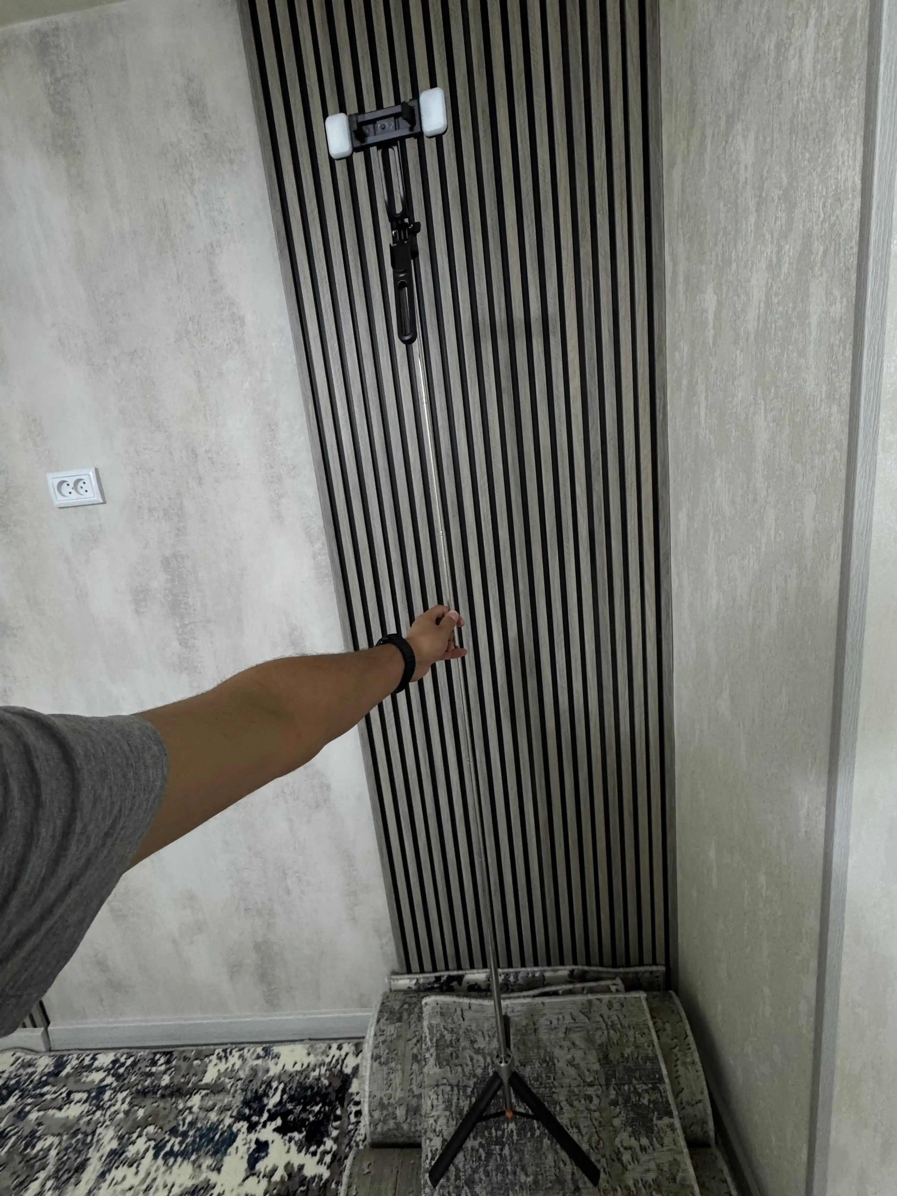 Shtativ telefon, 170 sm 4 tasi 1 da, 2ta LED chiroq sovg'a, & Bluetooth: selfi tayoqchasi
