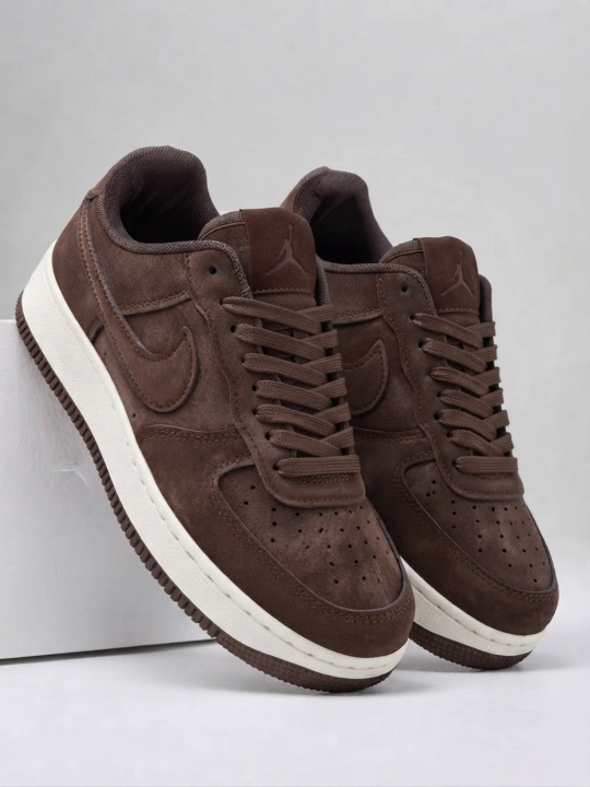 Кроссовки женские и мужские Nike Air Force 1 белые классические - 