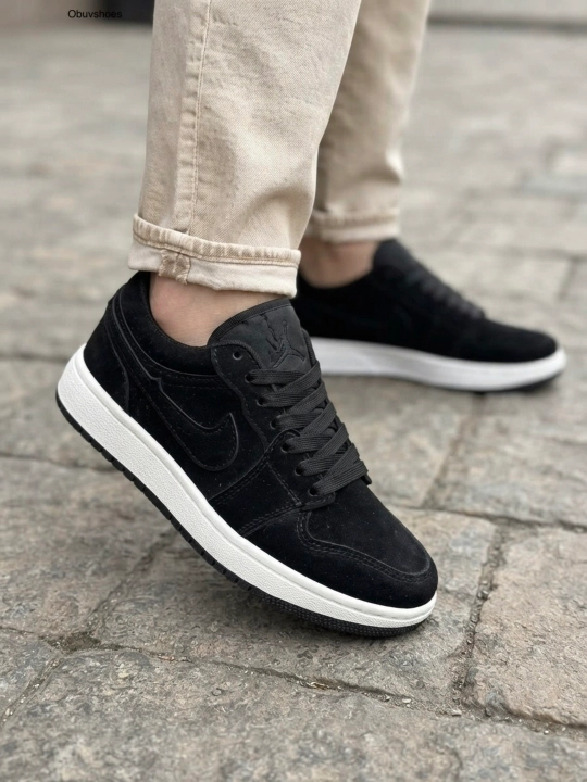 Ayollar va erkaklar uchun Nike Air Force 1 oq klassik krossovkalari